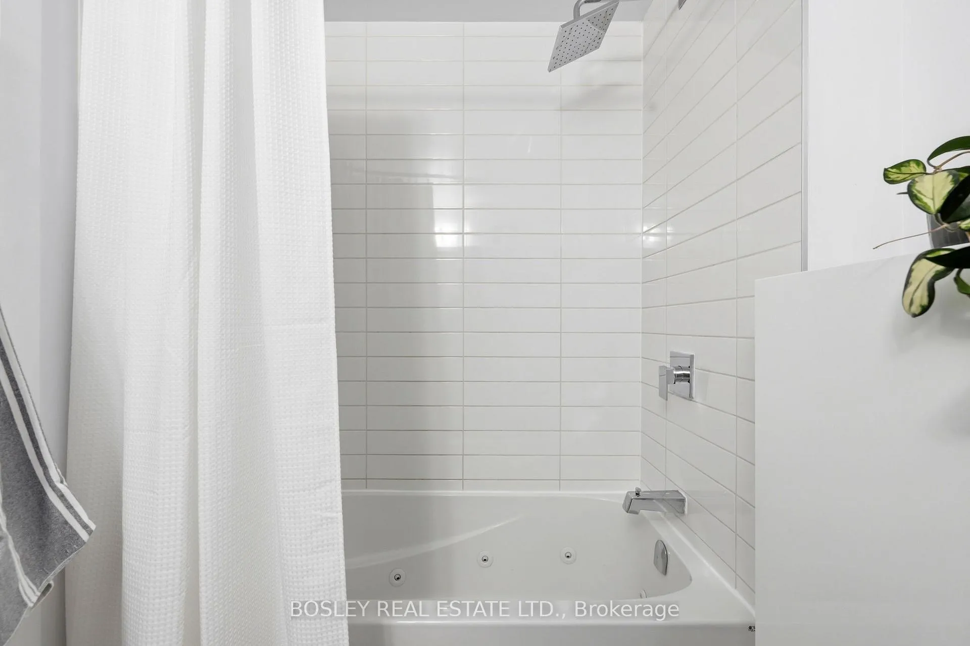 Photo 27 of Unit 151, 38 Howard Park Avenue, Toronto, Roncesvalles — HOMEH