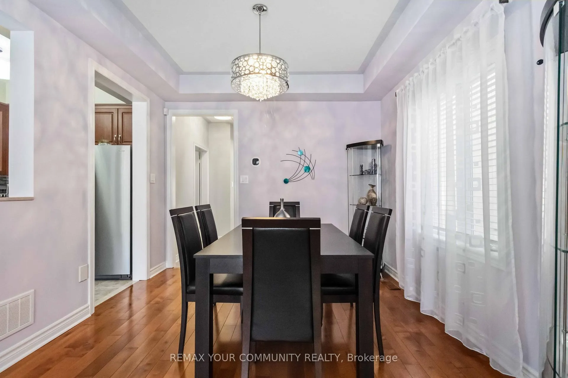Photo 11 of 100 Andes Crescent, Vaughan, Vellore Village — HOMEH