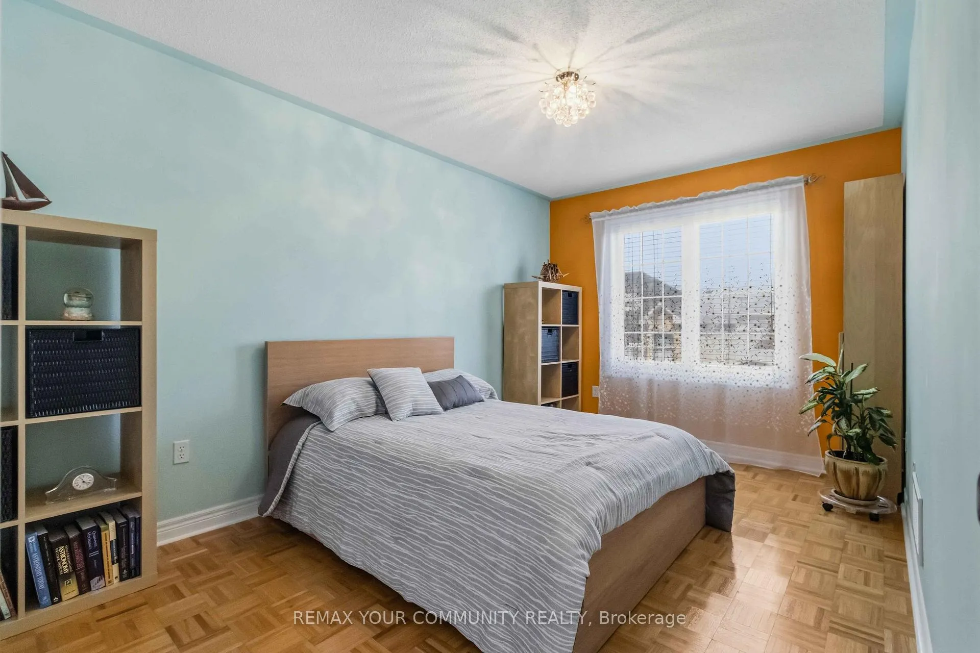 Photo 23 of 100 Andes Crescent, Vaughan, Vellore Village — HOMEH