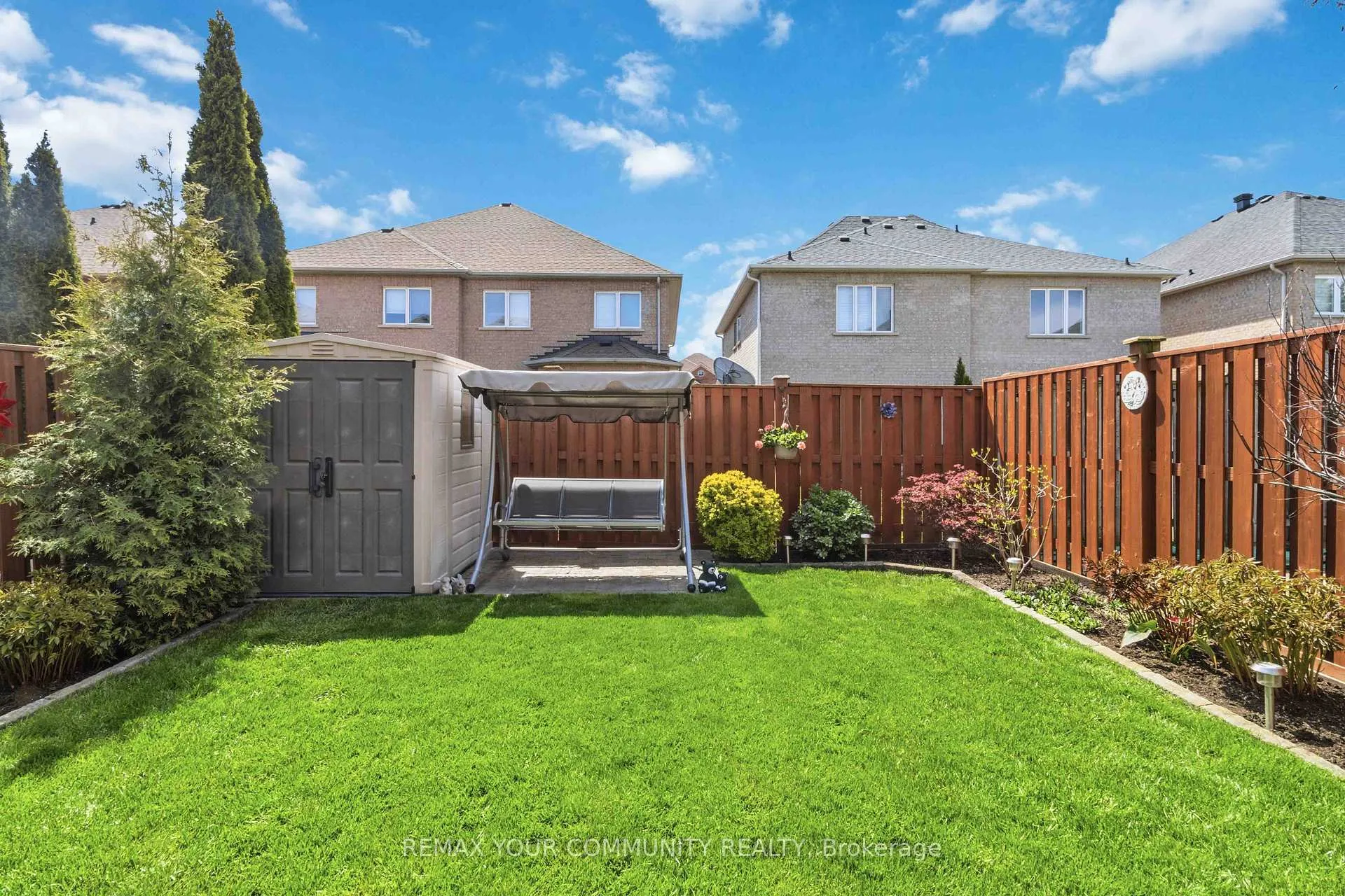 Photo 40 of 100 Andes Crescent, Vaughan, Vellore Village — HOMEH