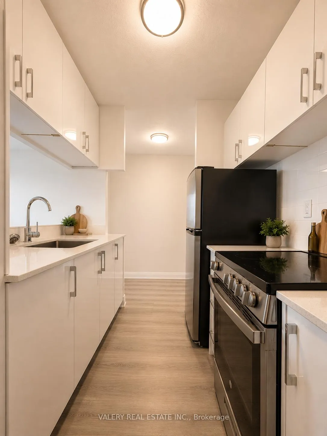 Photo 3 of Unit 435, 324 Cambridge Street, Ottawa, West Centre Town — HOMEH