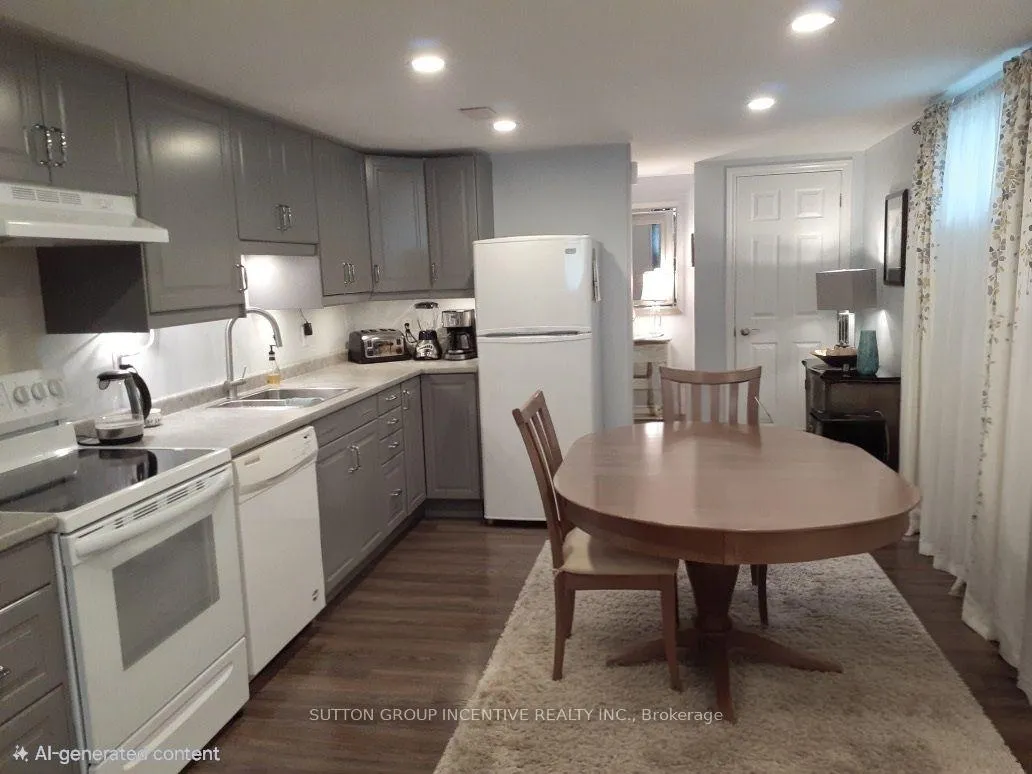 Photo 21 of 130 Grove Street E, Barrie, Wellington — HOMEH