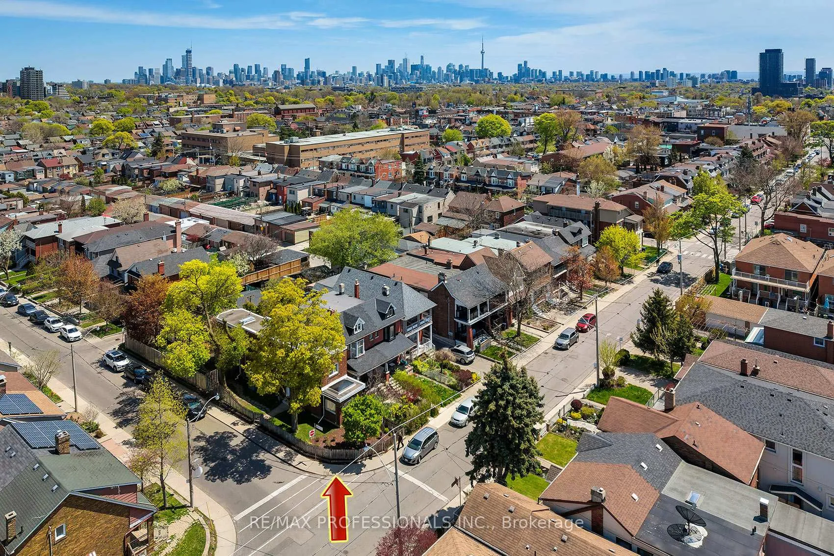 Photo 2 of 117 Boon Avenue, Toronto, Corso Italia-Davenport — HOMEH