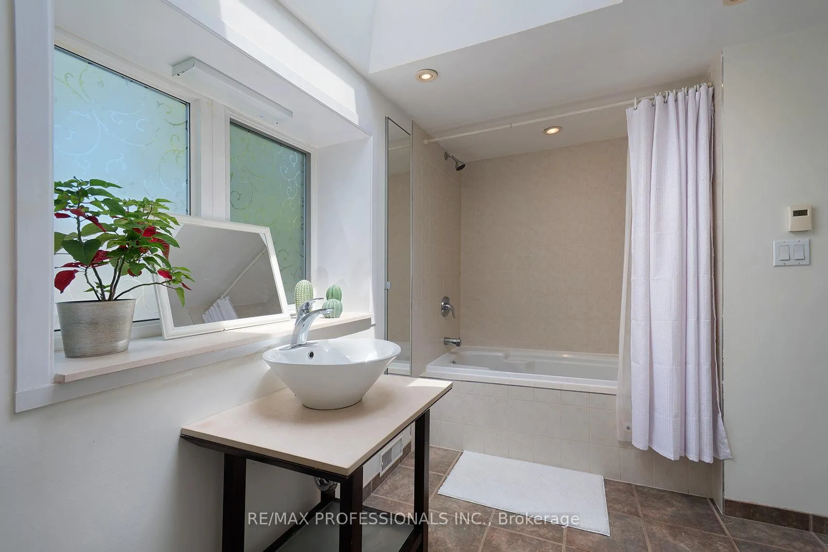 Photo 25 of 117 Boon Avenue, Toronto, Corso Italia-Davenport — HOMEH