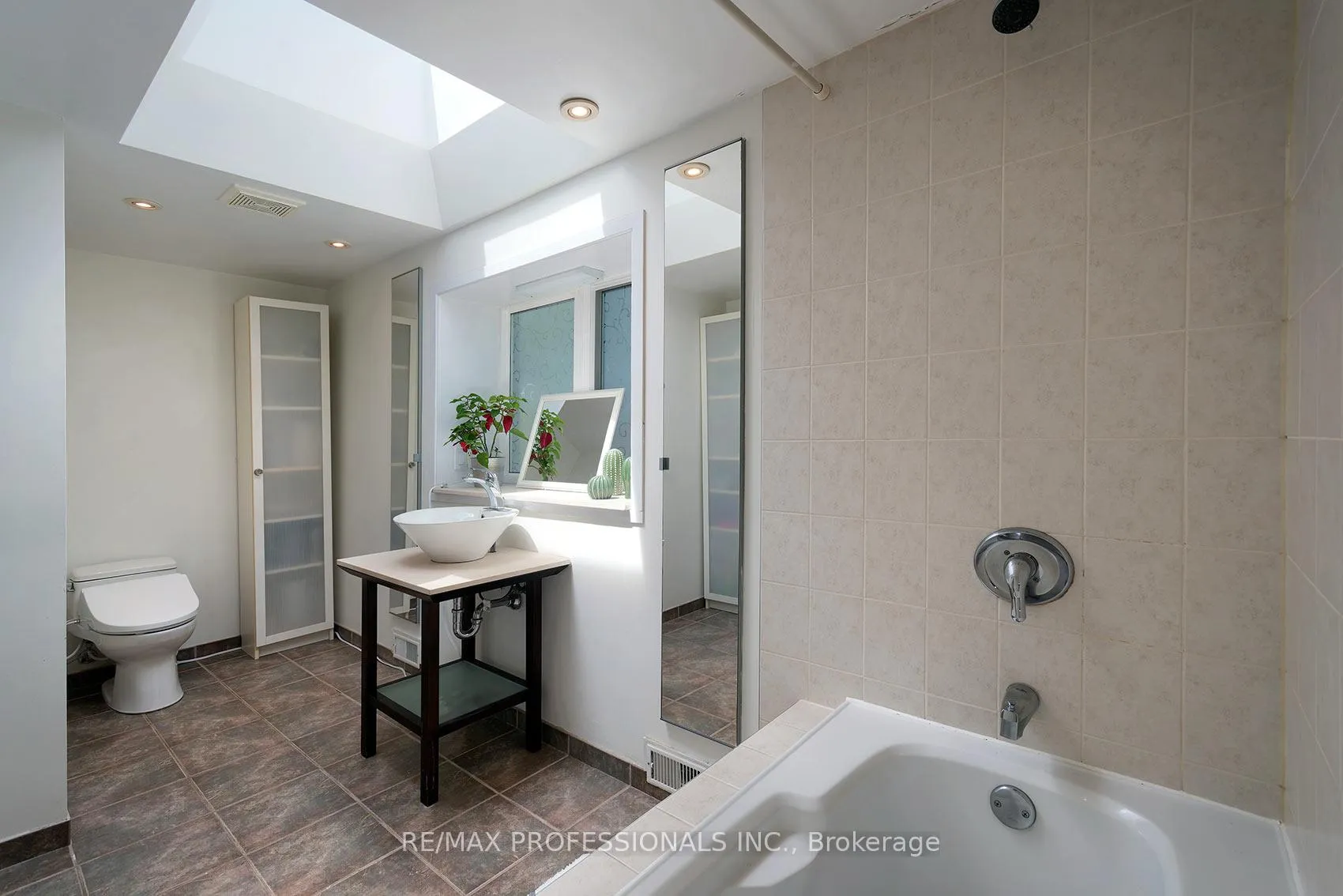 Photo 26 of 117 Boon Avenue, Toronto, Corso Italia-Davenport — HOMEH