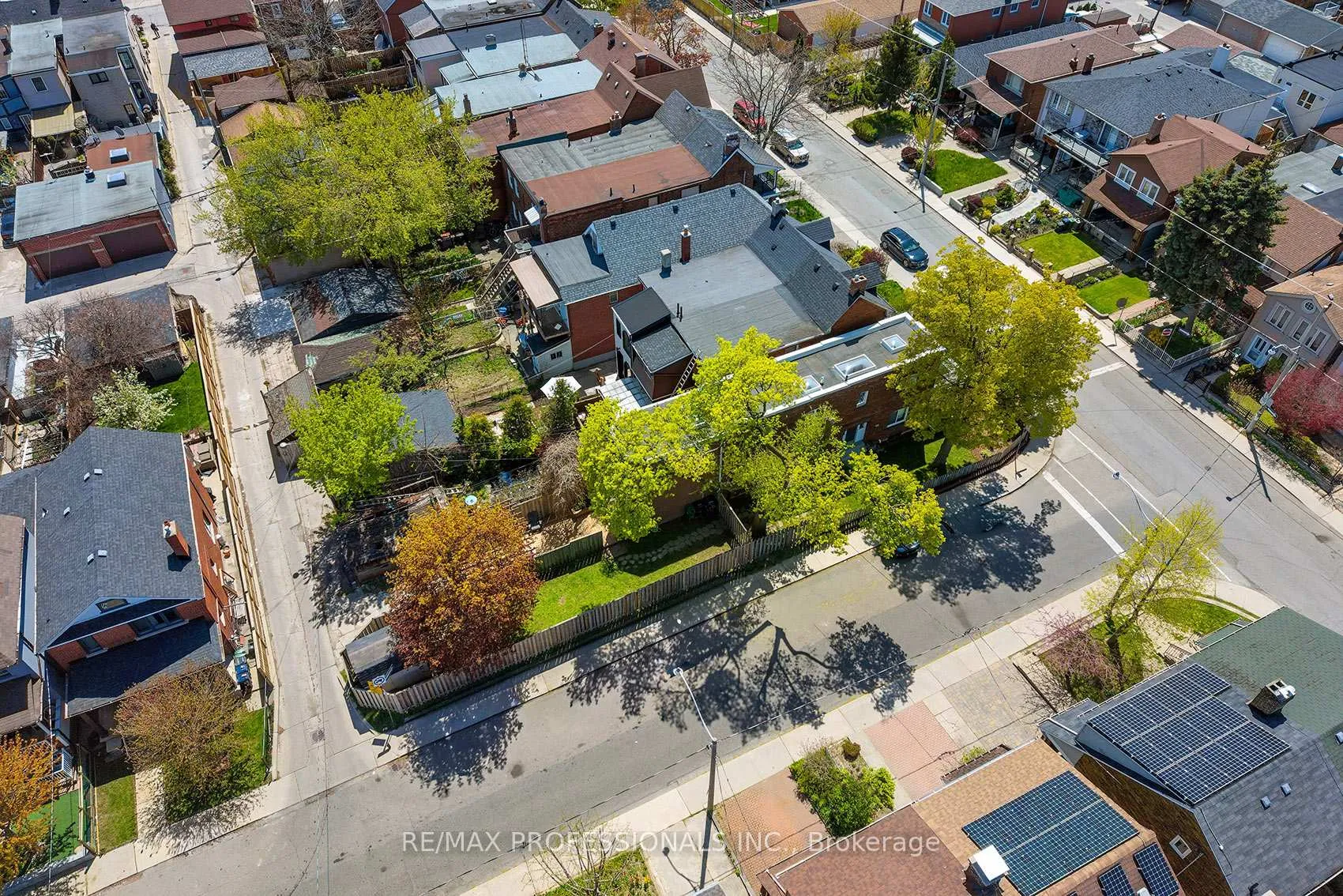 Photo 38 of 117 Boon Avenue, Toronto, Corso Italia-Davenport — HOMEH