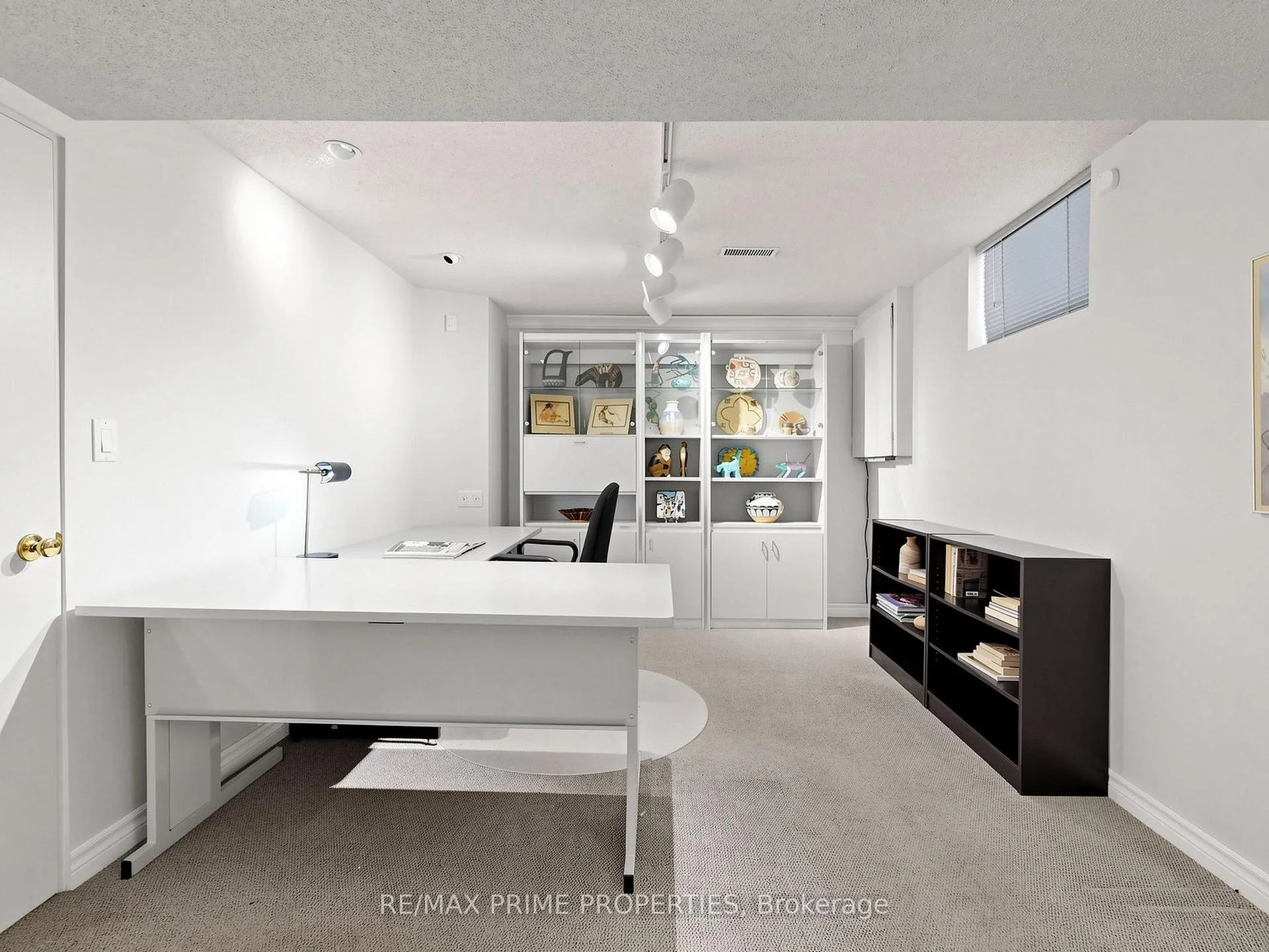 Photo 32 of 63 Walkerton Drive, Markham, Bullock — HOMEH