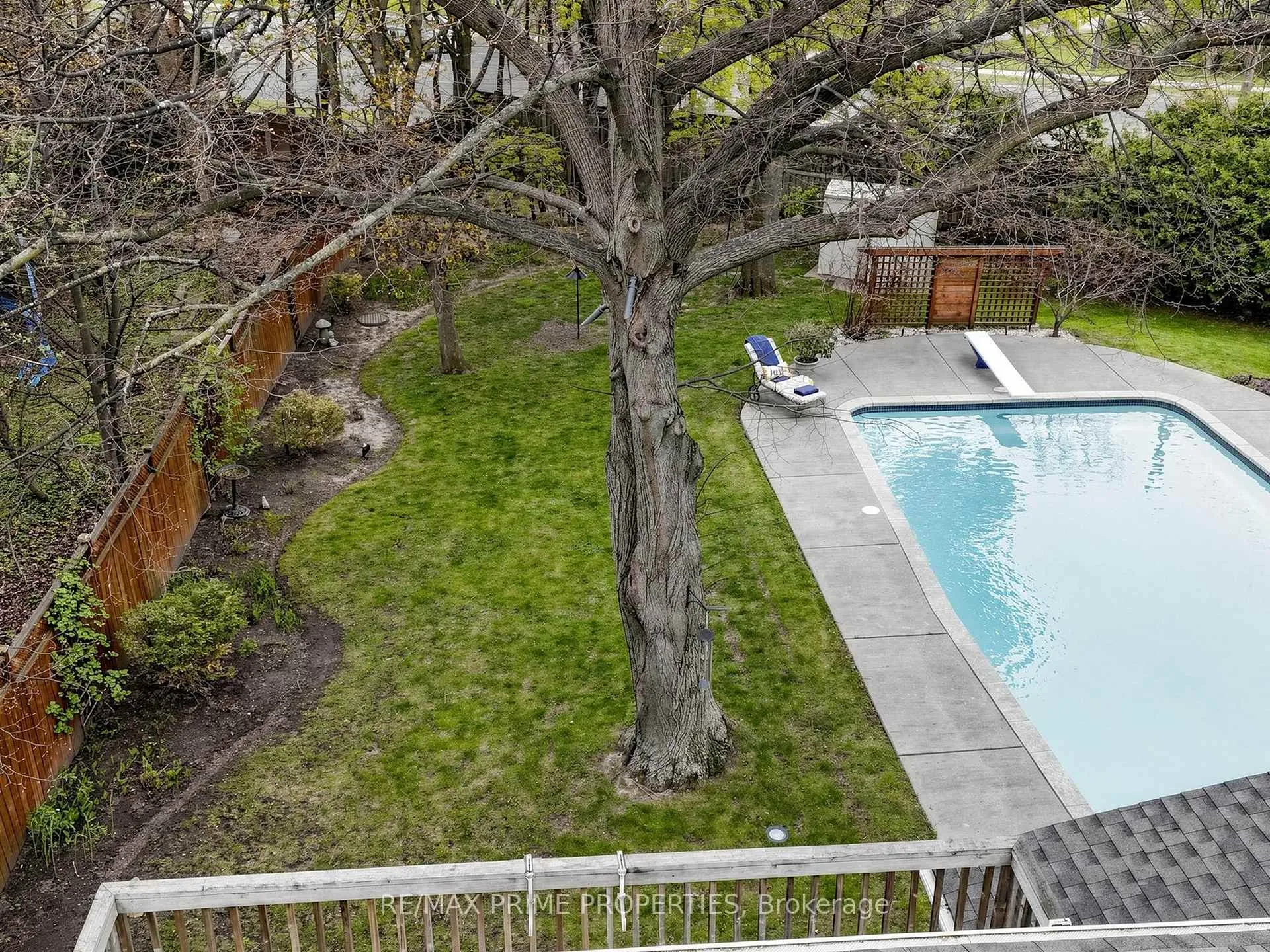 Photo 48 of 63 Walkerton Drive, Markham, Bullock — HOMEH