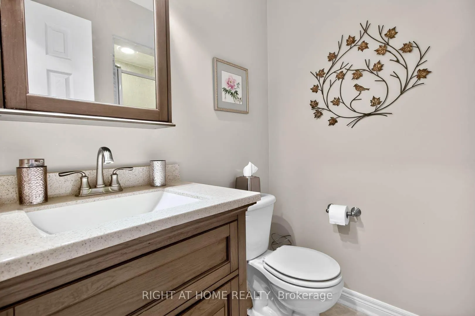 Photo 6 of 315 Centennial Forest Drive, Milton, Timberlea — HOMEH