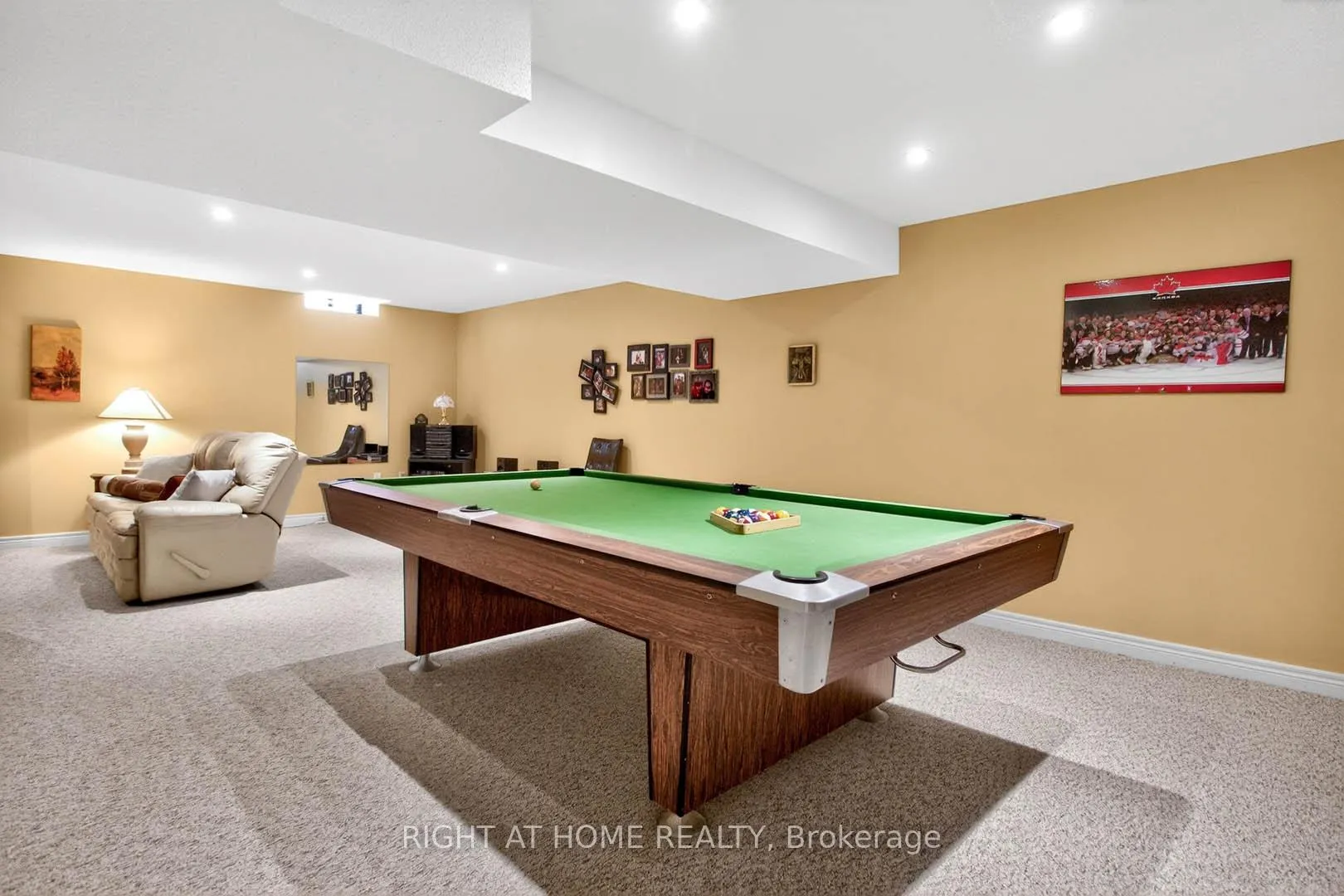 Photo 22 of 315 Centennial Forest Drive, Milton, Timberlea — HOMEH