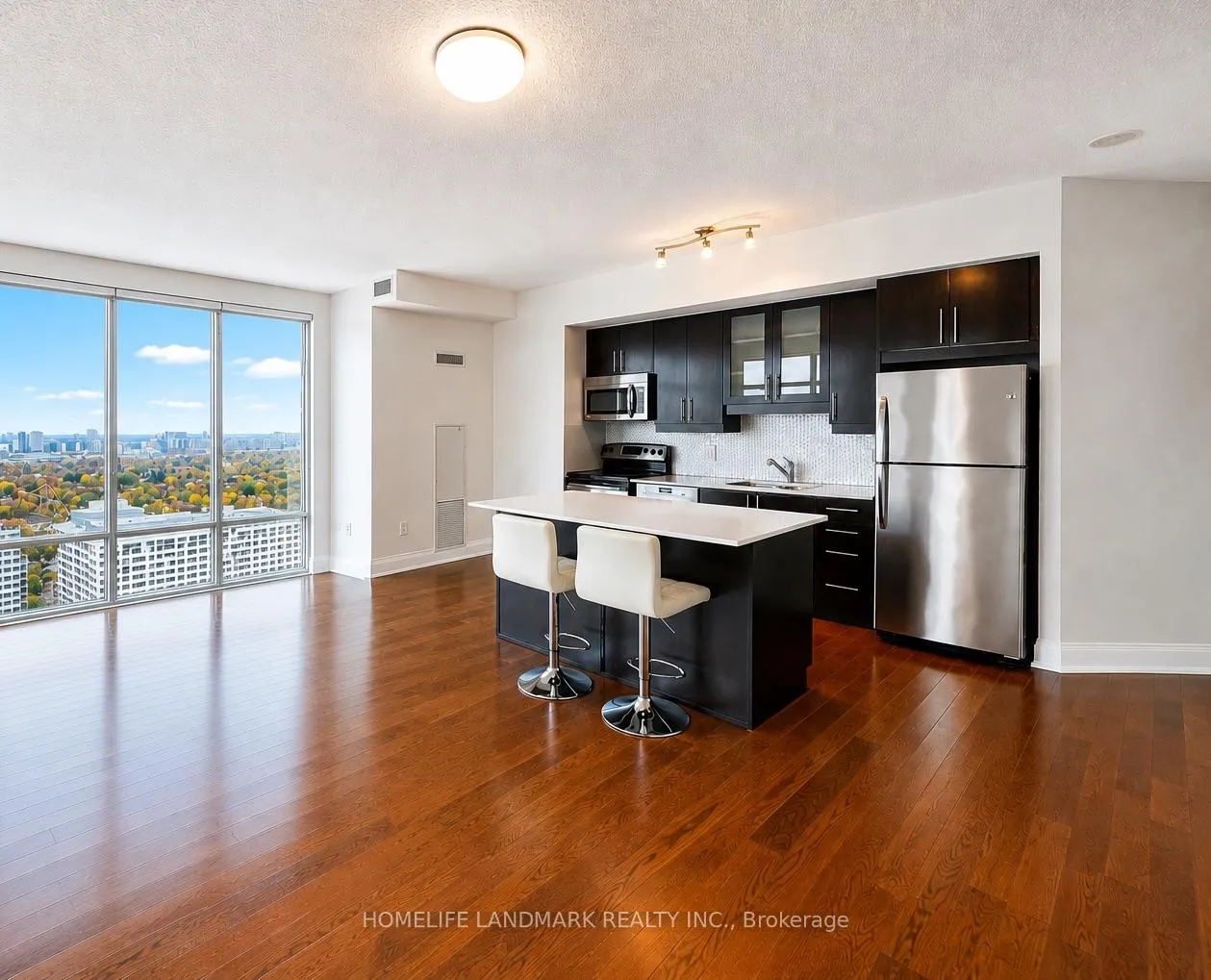 Photo 3 of Unit 4211, 2191 Yonge Street, Toronto, Mount Pleasant West — HOMEH