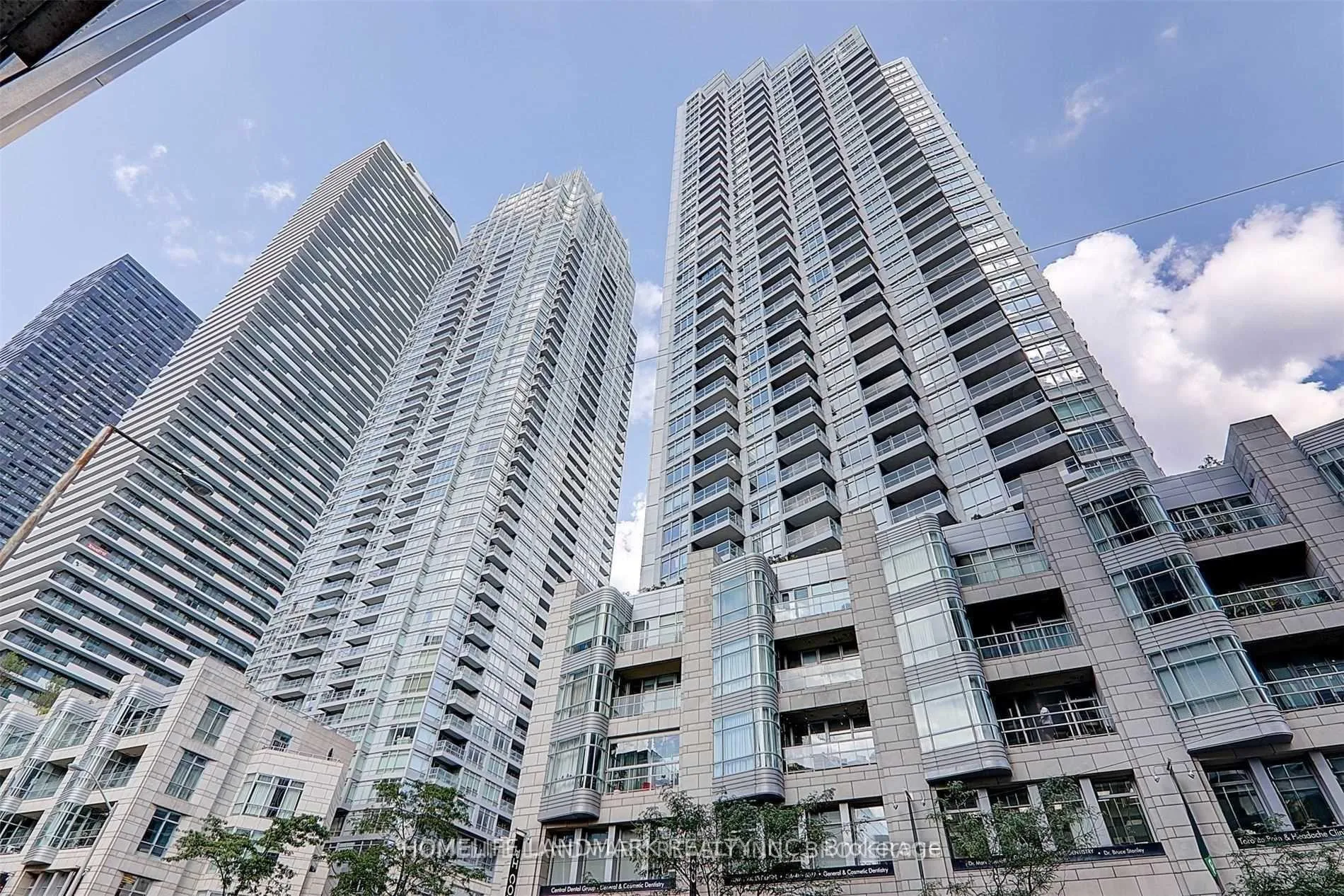 Photo 24 of Unit 4211, 2191 Yonge Street, Toronto, Mount Pleasant West — HOMEH