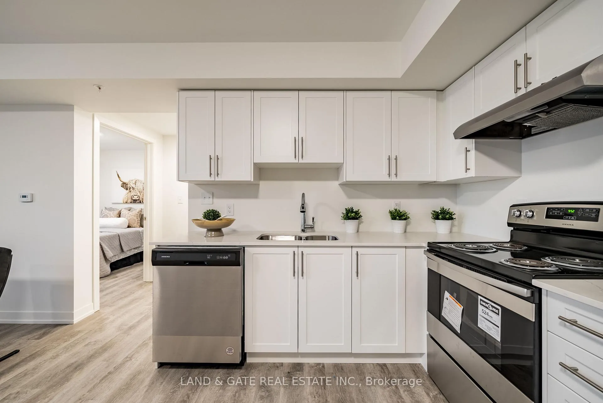 Photo 13 of Unit 509, 976 Simcoe Street N, Oshawa, Centennial — HOMEH