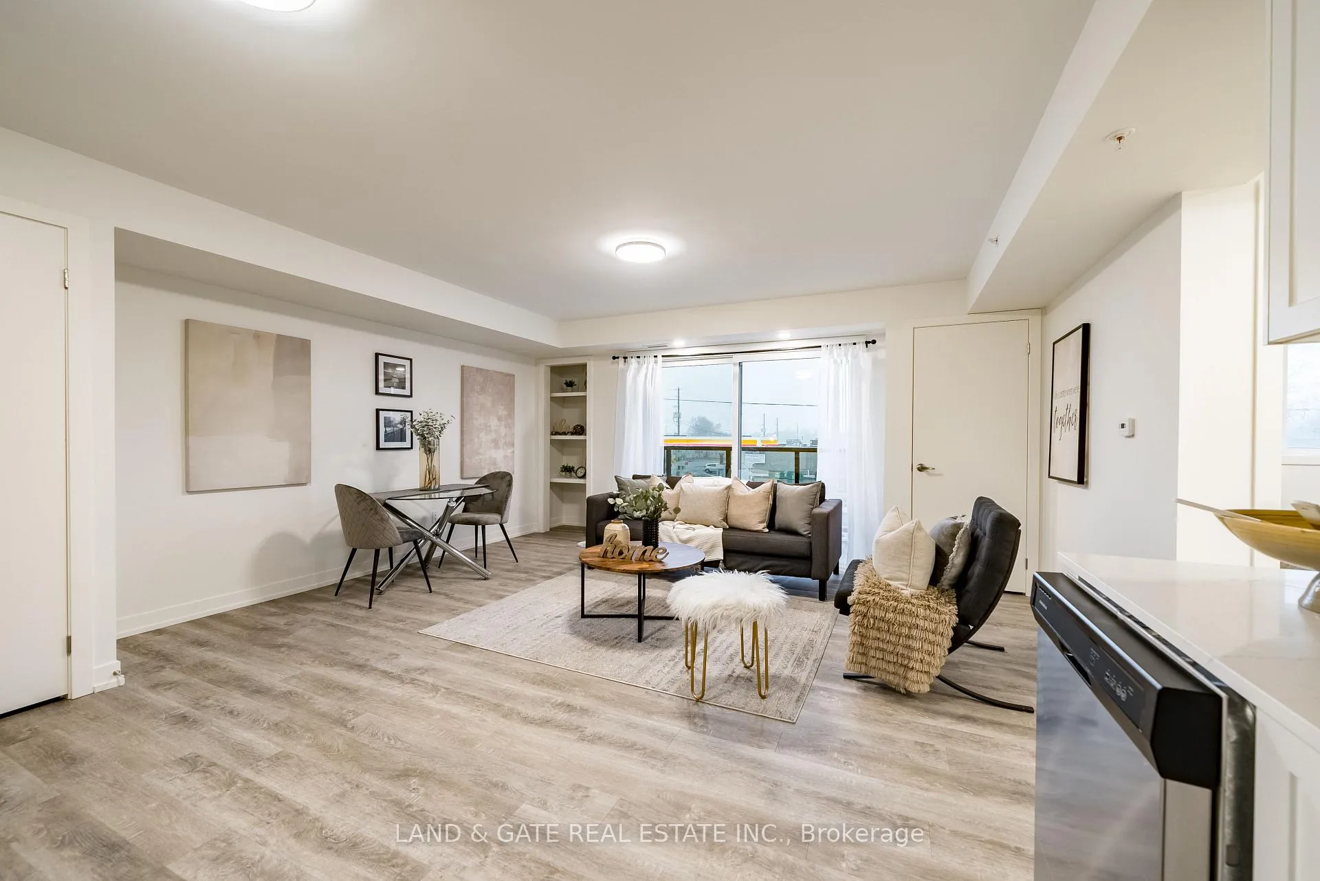 Photo 14 of Unit 509, 976 Simcoe Street N, Oshawa, Centennial — HOMEH