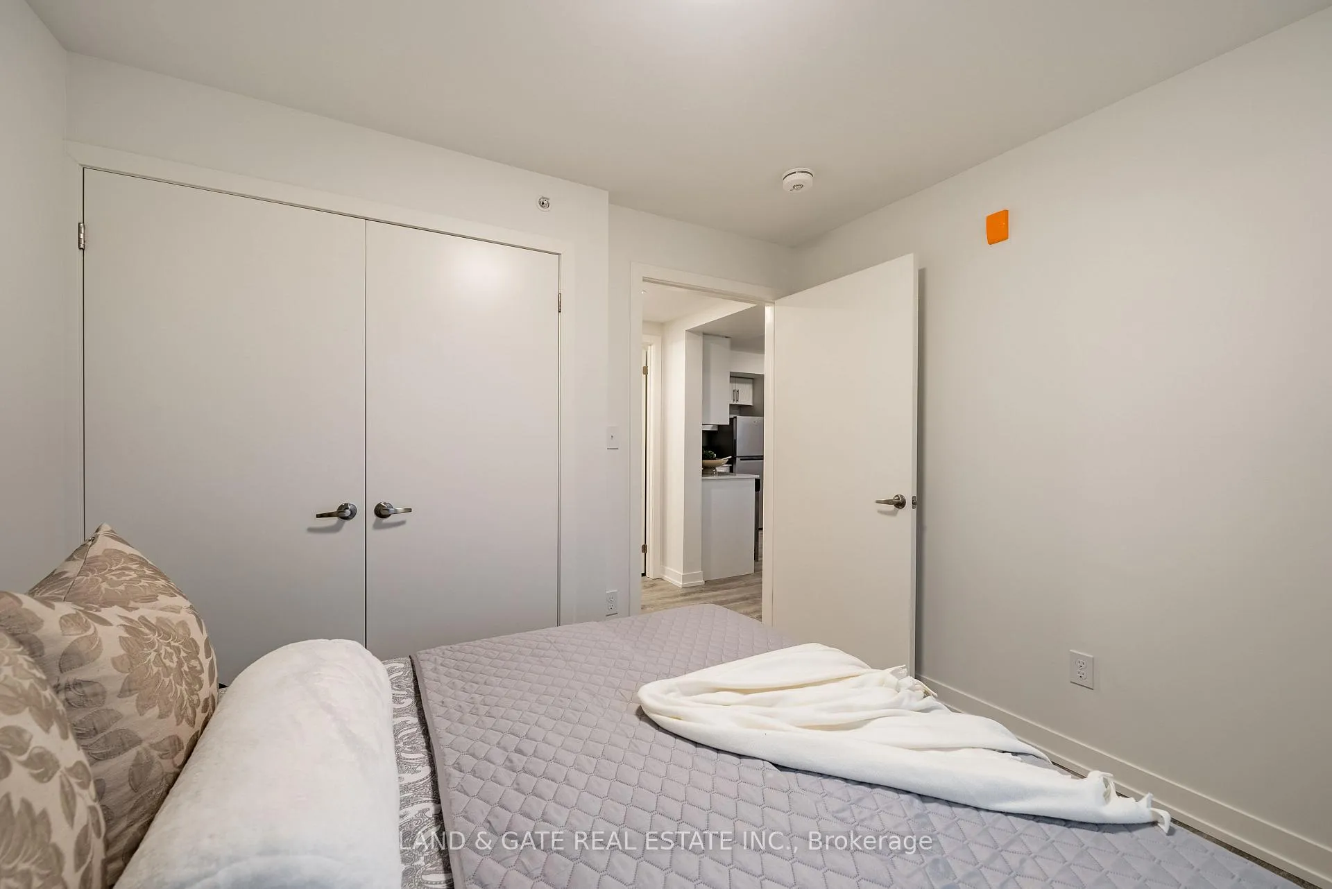 Photo 16 of Unit 509, 976 Simcoe Street N, Oshawa, Centennial — HOMEH