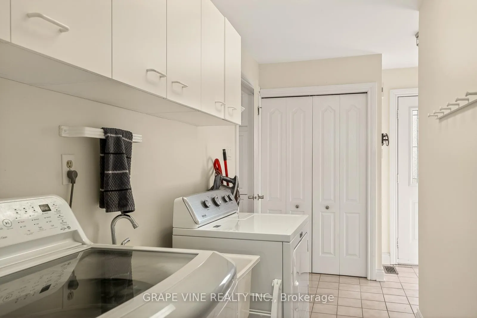 Photo 24 of 5763 Gowan Gate, Ottawa, Osgoode — HOMEH