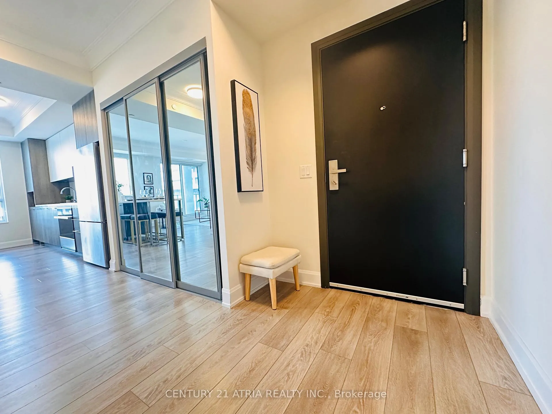 Photo 10 of Unit 1008, 18 Water Walk Drive, Markham, Unionville — HOMEH