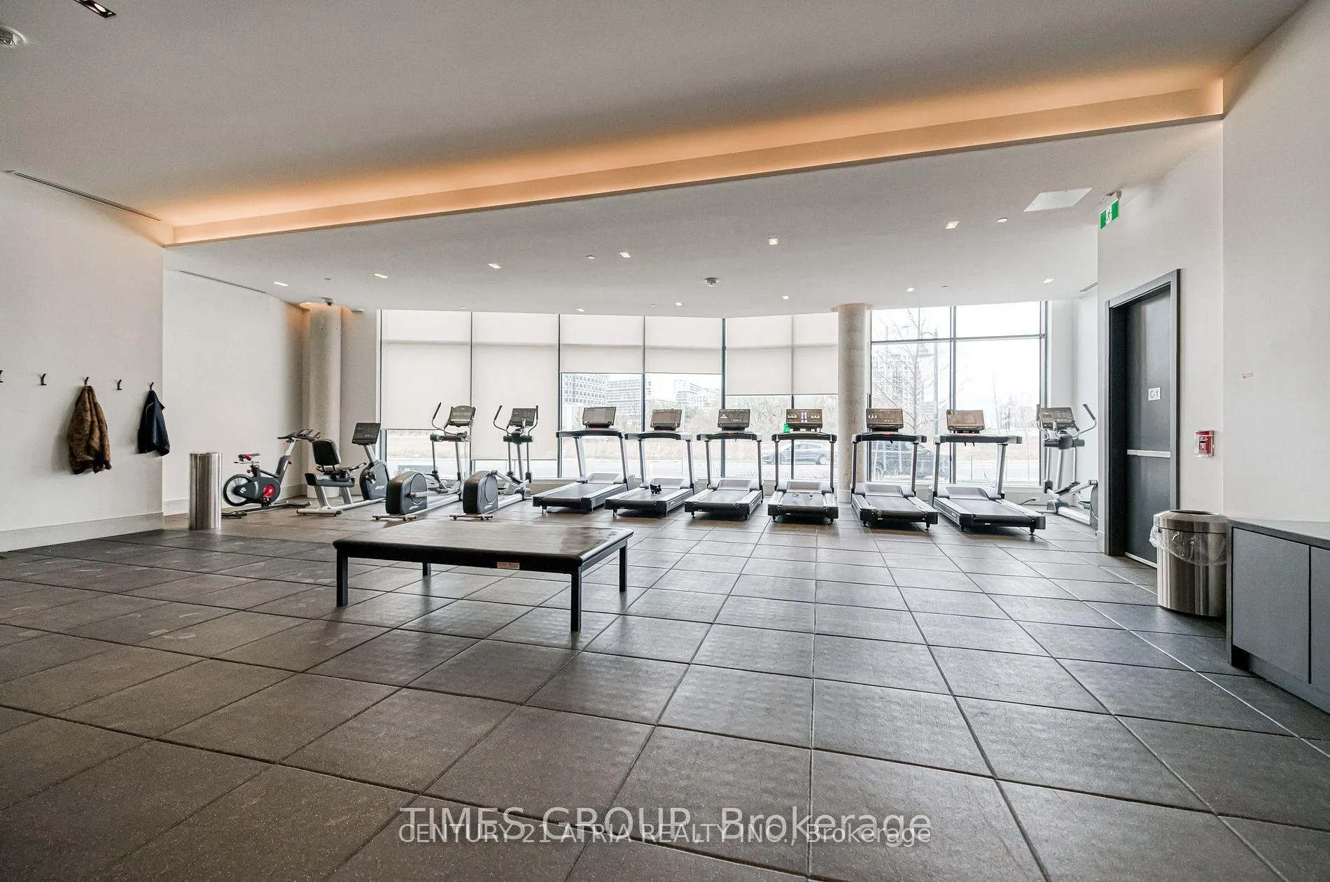 Photo 25 of Unit 1008, 18 Water Walk Drive, Markham, Unionville — HOMEH