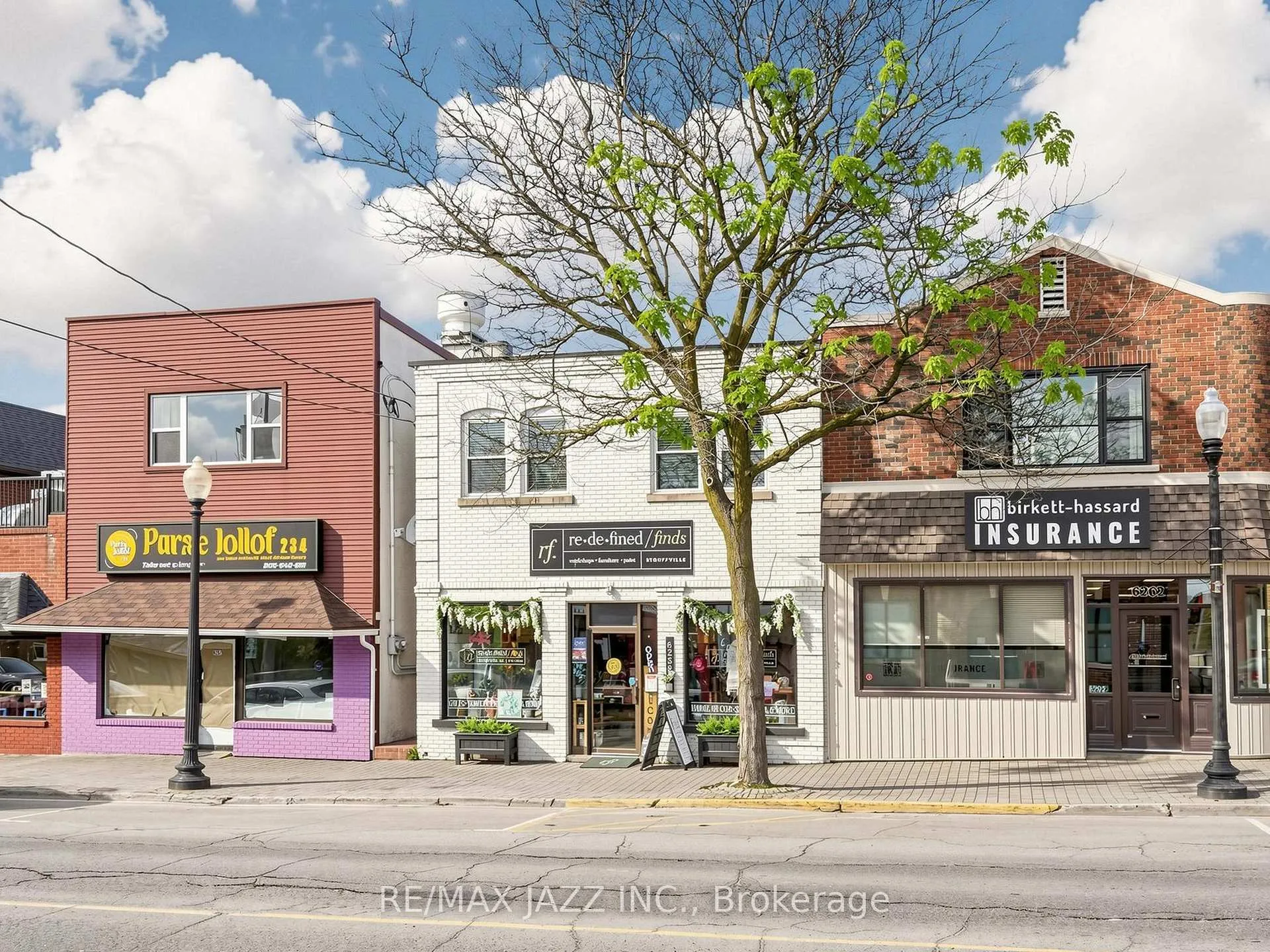 Photo 2 of Unit A, 6258 Main Street, Whitchurch-Stouffville, Stouffville — HOMEH