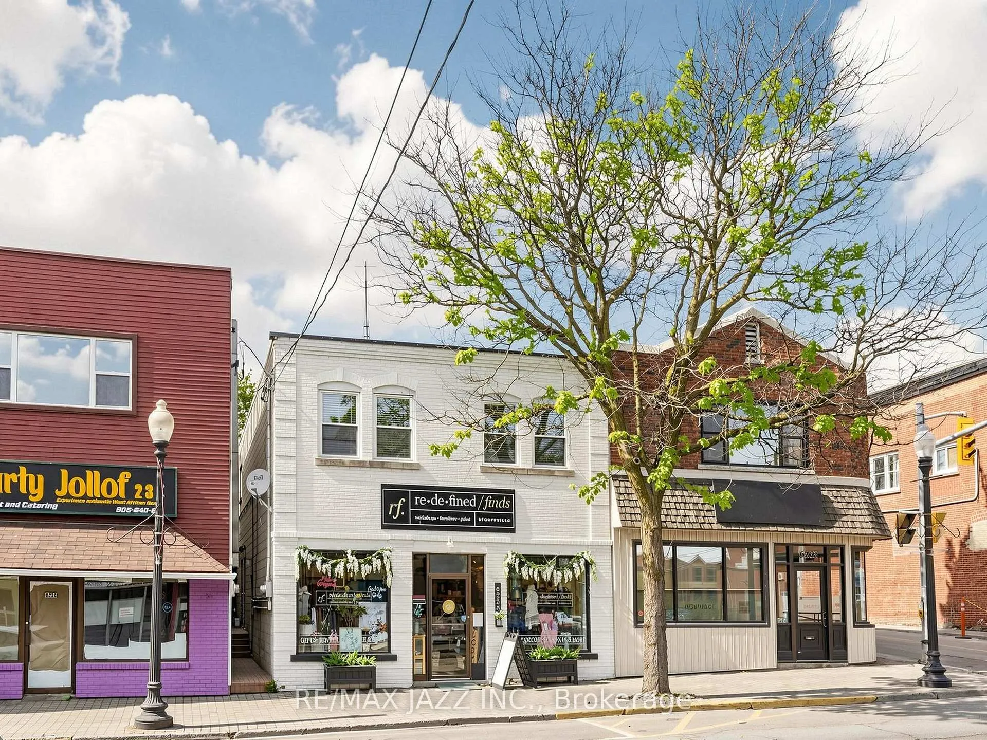Photo 3 of Unit A, 6258 Main Street, Whitchurch-Stouffville, Stouffville — HOMEH