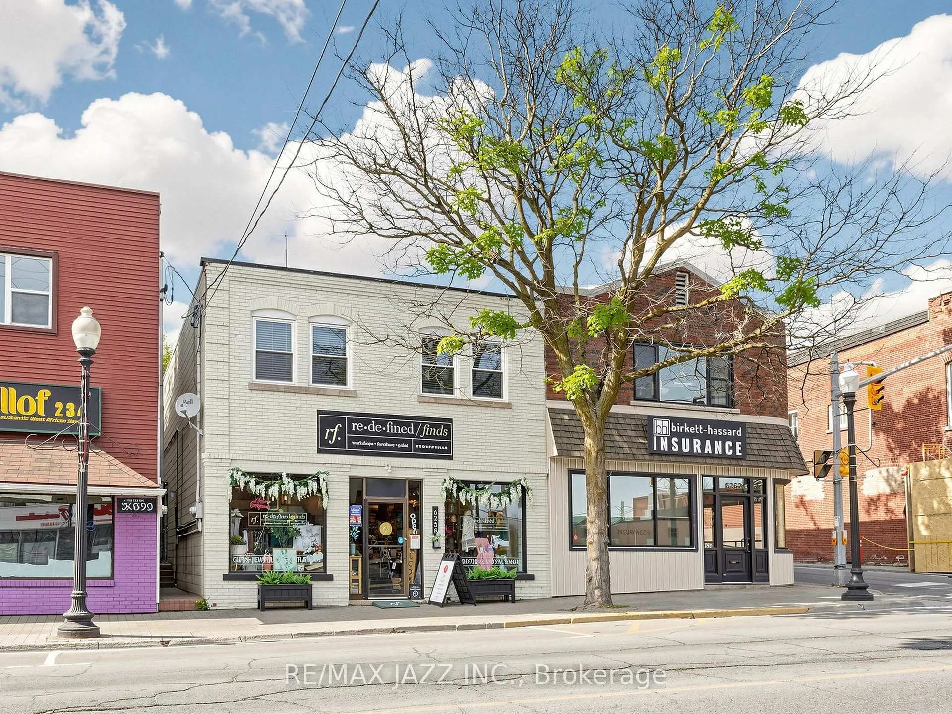 Photo 4 of Unit A, 6258 Main Street, Whitchurch-Stouffville, Stouffville — HOMEH
