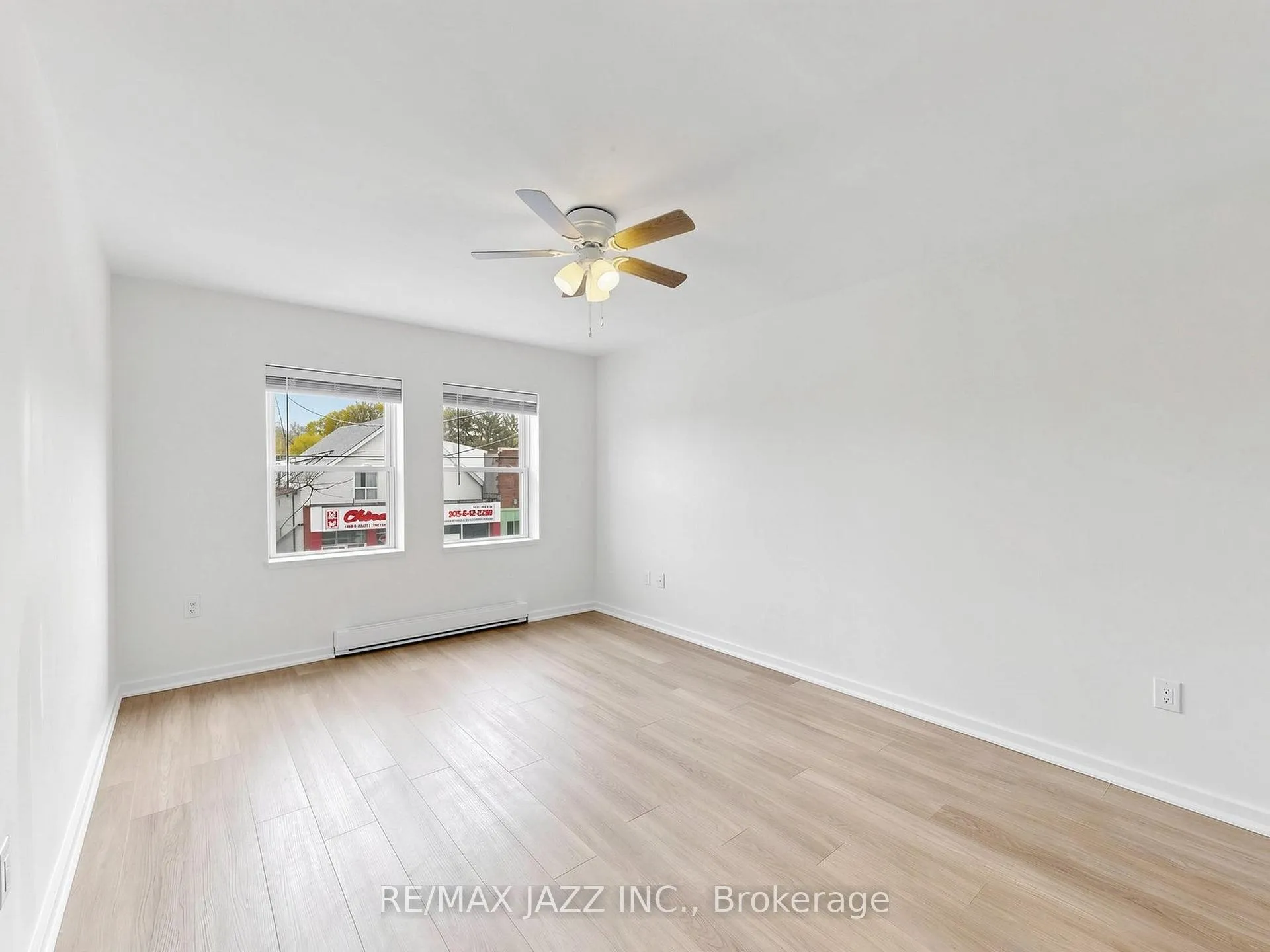 Photo 9 of Unit A, 6258 Main Street, Whitchurch-Stouffville, Stouffville — HOMEH