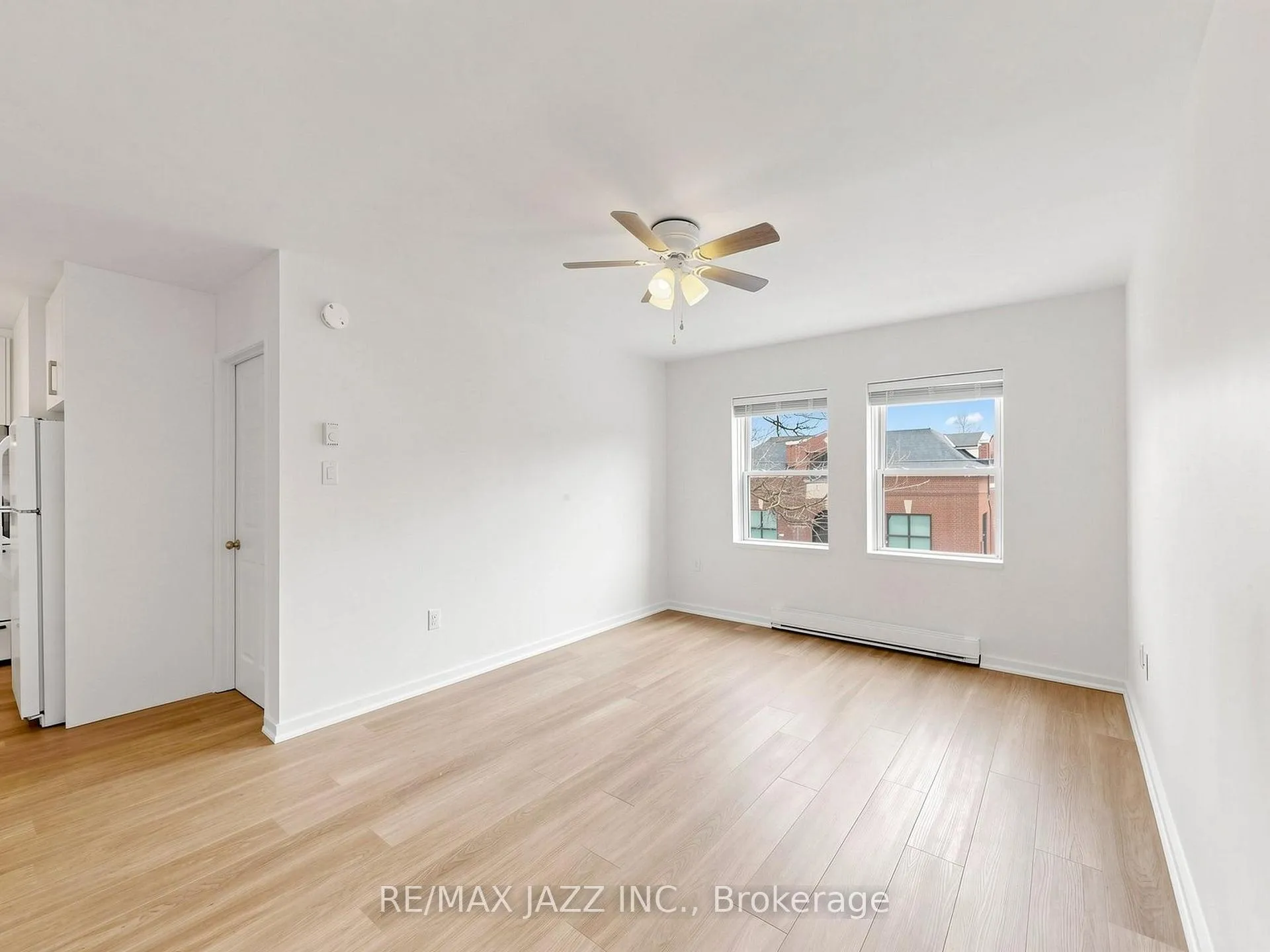 Photo 10 of Unit A, 6258 Main Street, Whitchurch-Stouffville, Stouffville — HOMEH