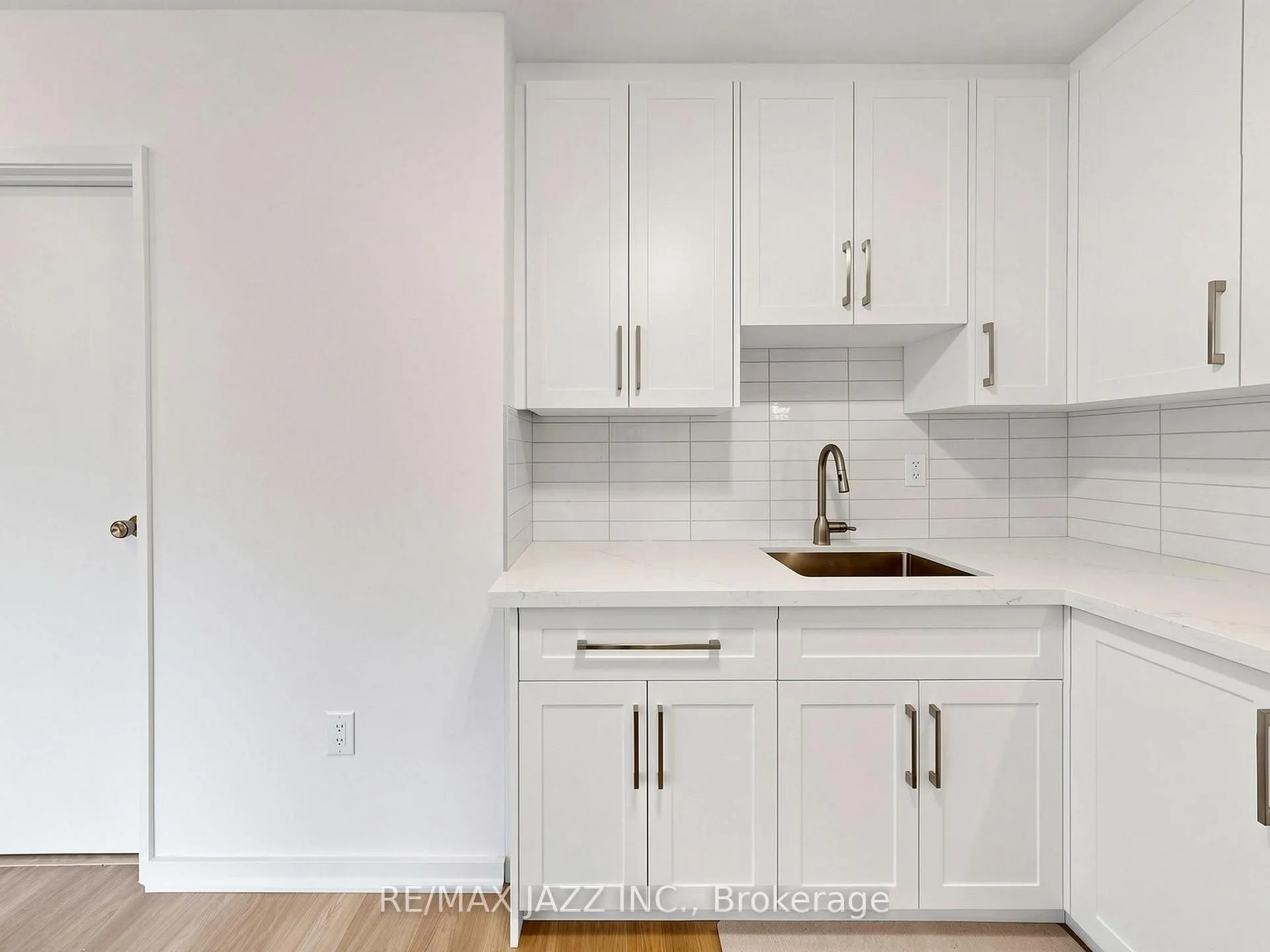 Photo 18 of Unit A, 6258 Main Street, Whitchurch-Stouffville, Stouffville — HOMEH