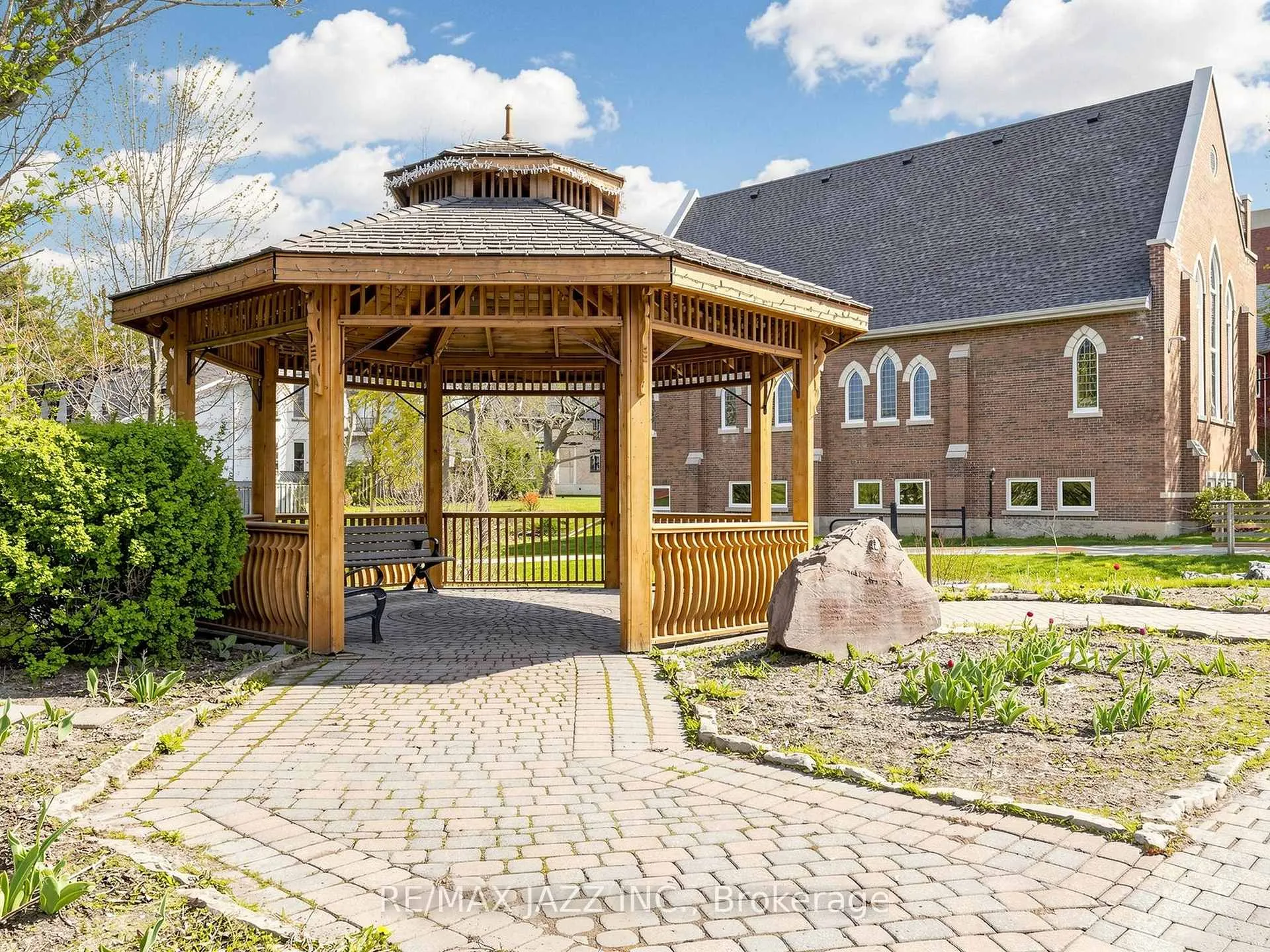 Photo 28 of Unit A, 6258 Main Street, Whitchurch-Stouffville, Stouffville — HOMEH