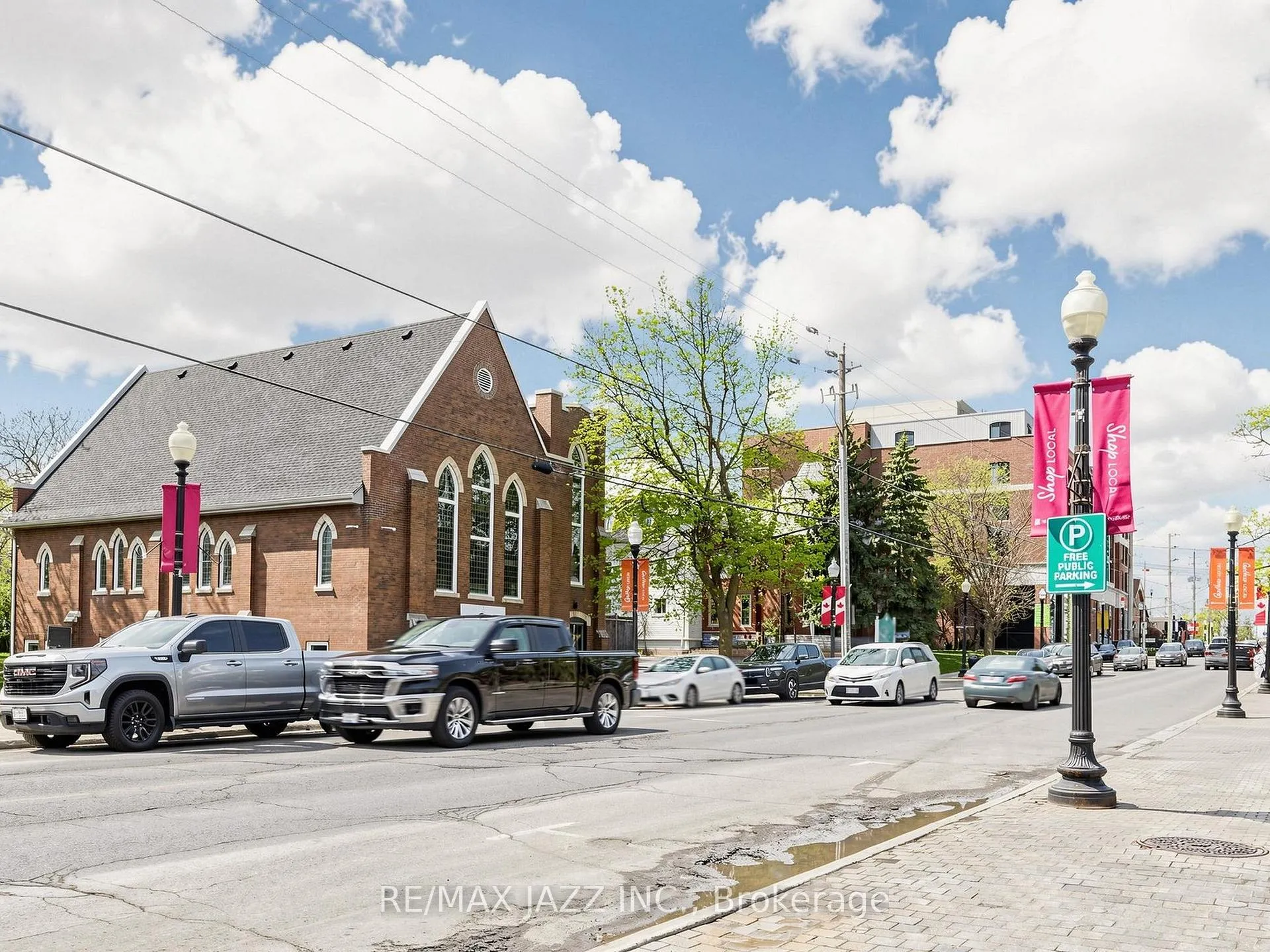 Photo 30 of Unit A, 6258 Main Street, Whitchurch-Stouffville, Stouffville — HOMEH