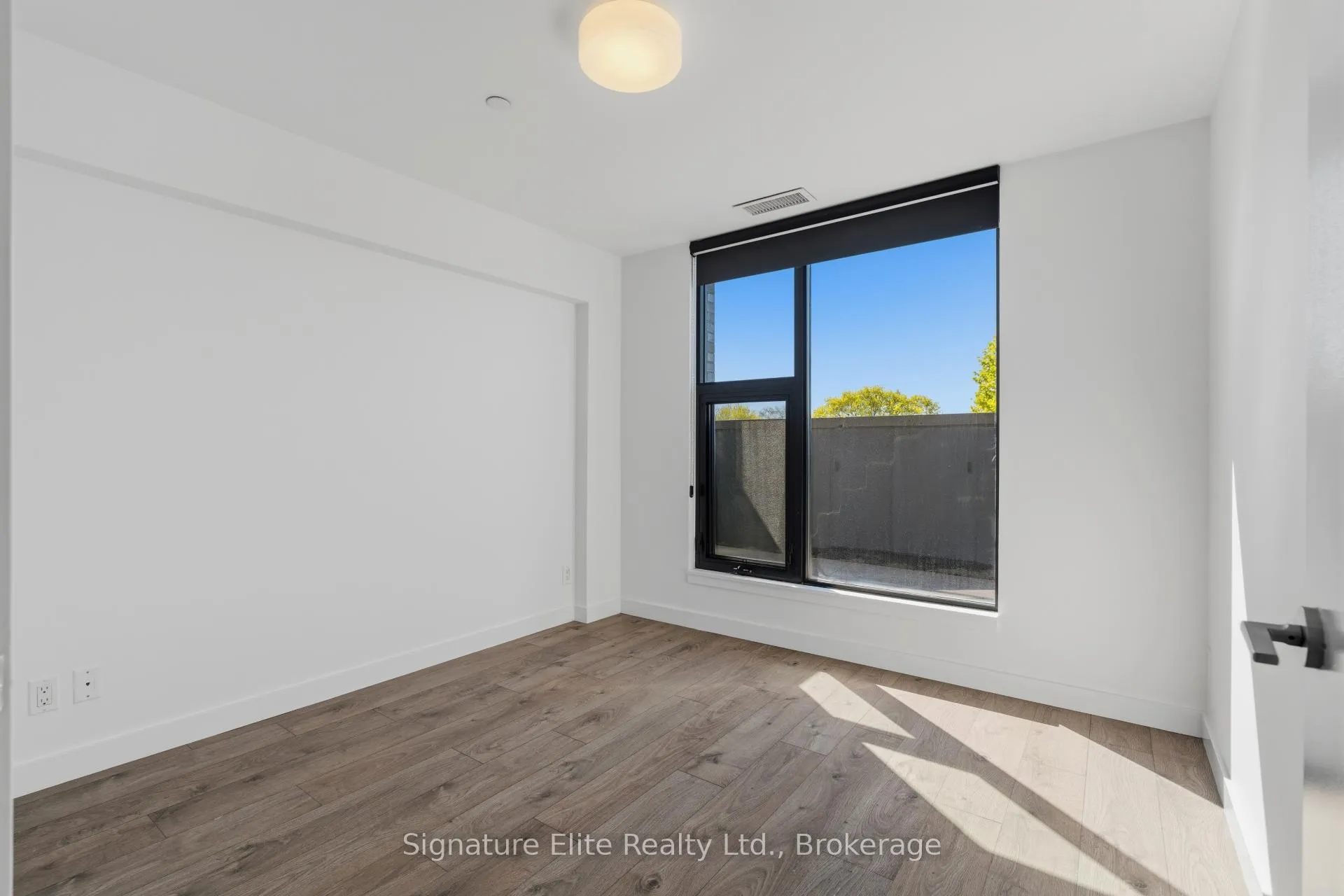 Photo 4 of Unit 410, 1075 Queen Street E, Toronto, South Riverdale — HOMEH