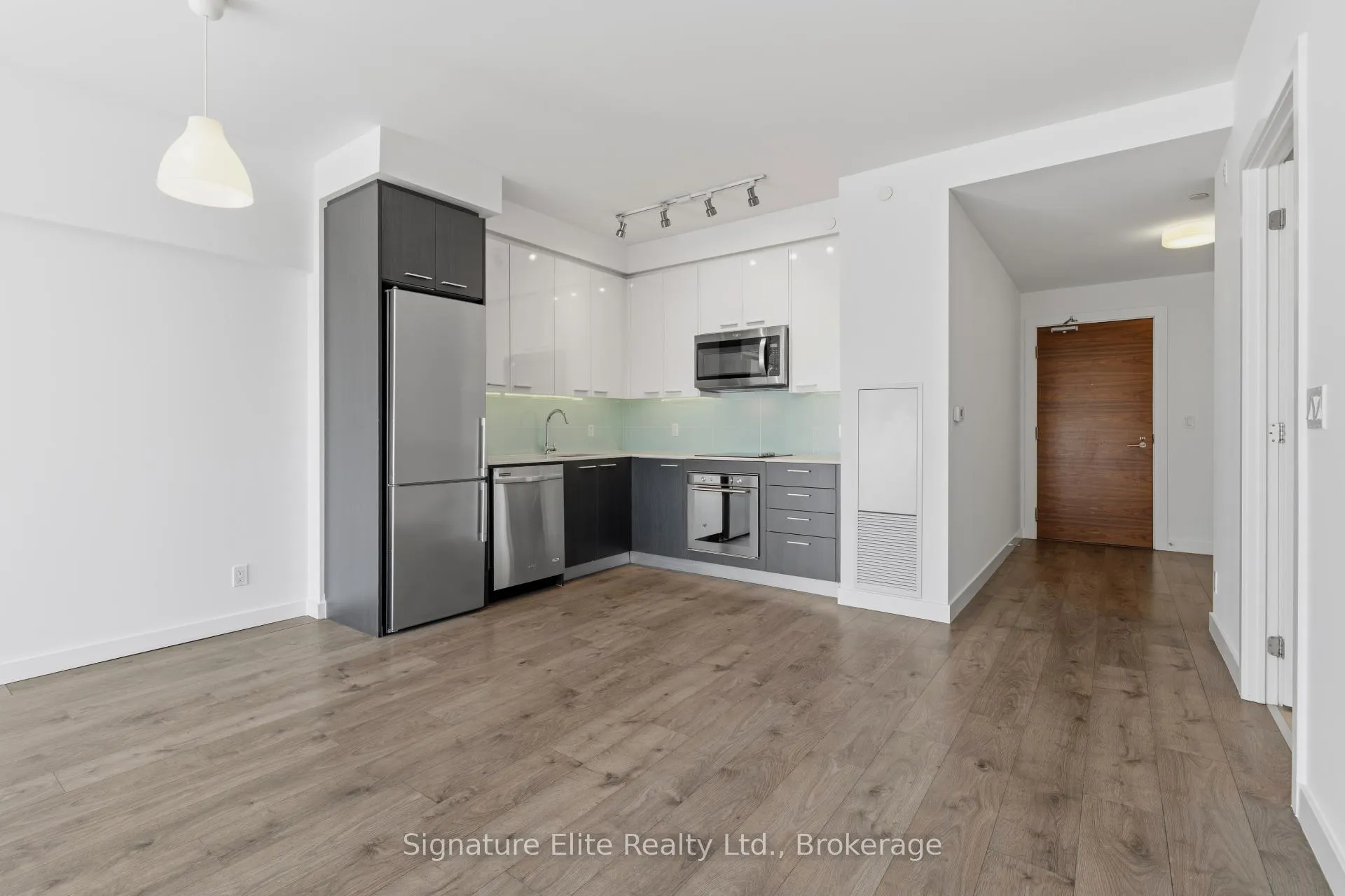Photo 8 of Unit 410, 1075 Queen Street E, Toronto, South Riverdale — HOMEH