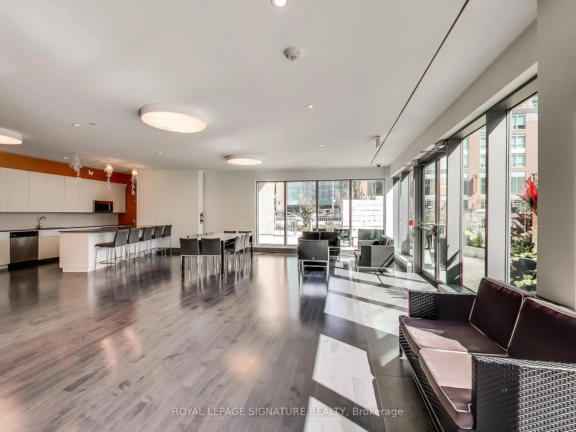 Photo 29 of Unit 1010, 69 Lynn Williams Street, Toronto, Niagara — HOMEH