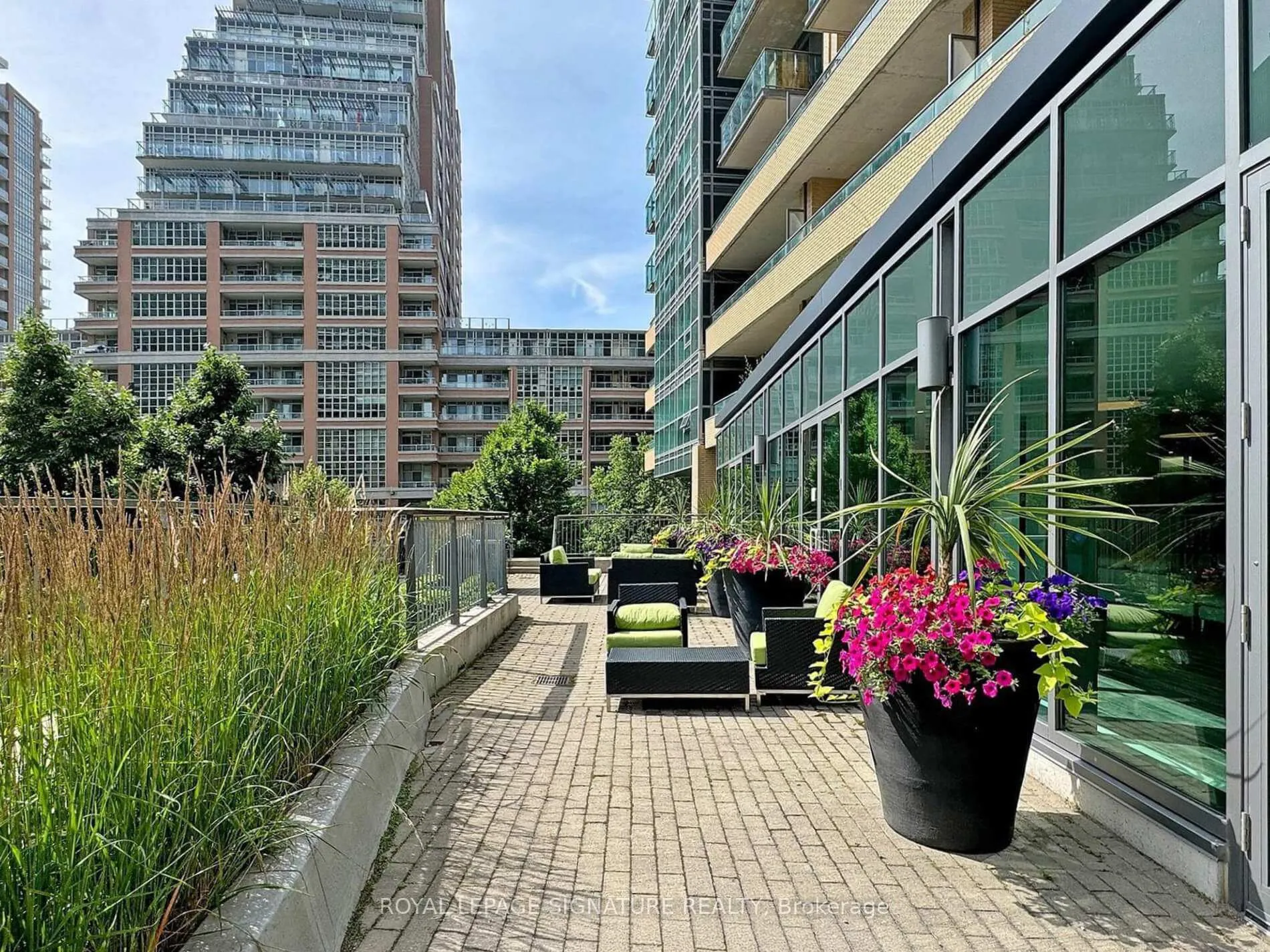 Photo 36 of Unit 1010, 69 Lynn Williams Street, Toronto, Niagara — HOMEH