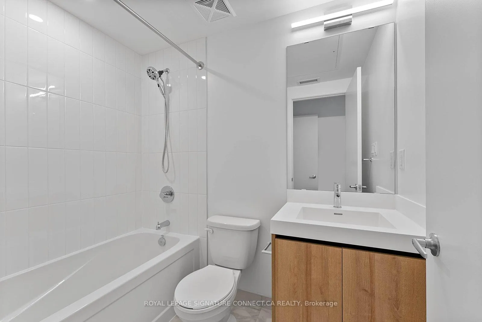 Photo 18 of Unit TH206, 30 All Nations Drive, Brampton, Northwest Brampton — HOMEH