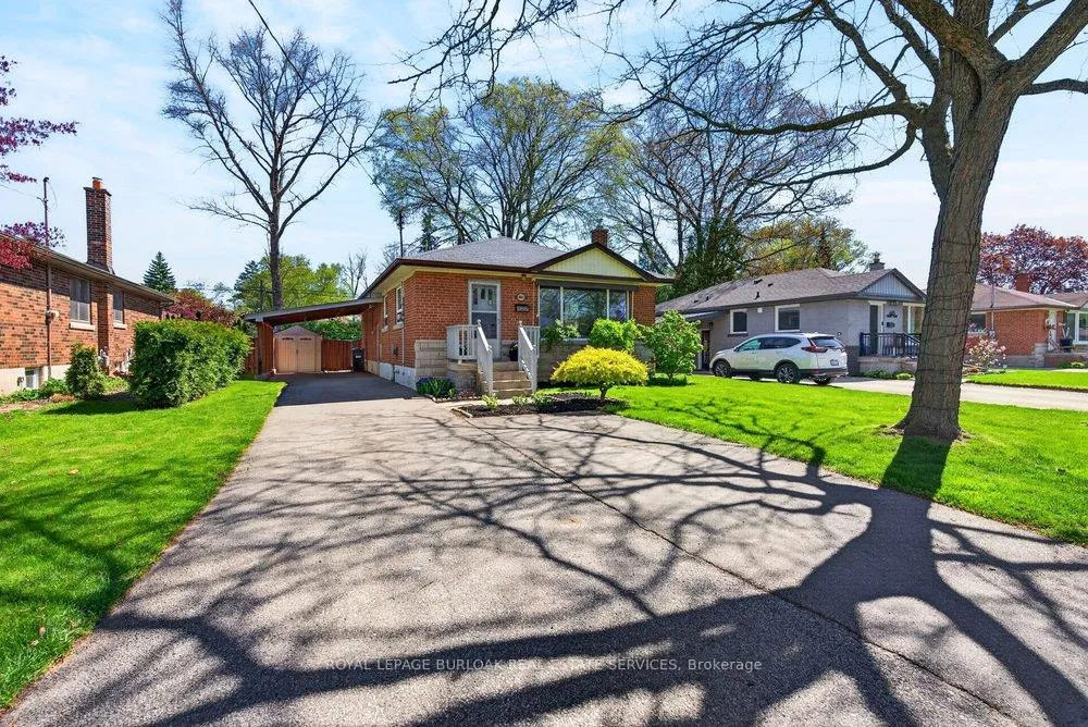 Photo 2 of 669 Drury Lane, Burlington, Brant — HOMEH