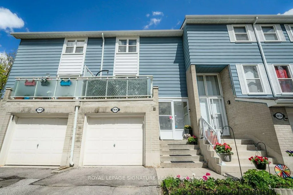 Photo 1 of 1836 John Street, Markham, Bayview Fairway-Bayview Country Club Estates — HOMEH