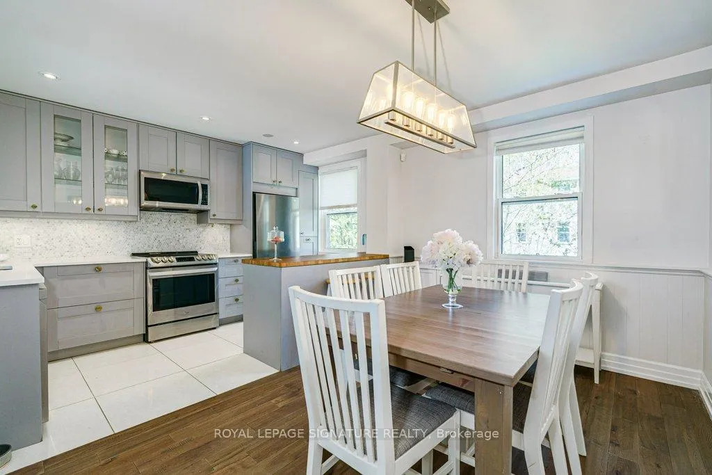 Photo 7 of 1836 John Street, Markham, Bayview Fairway-Bayview Country Club Estates — HOMEH