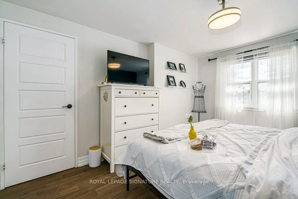 Photo 13 of 1836 John Street, Markham, Bayview Fairway-Bayview Country Club Estates — HOMEH