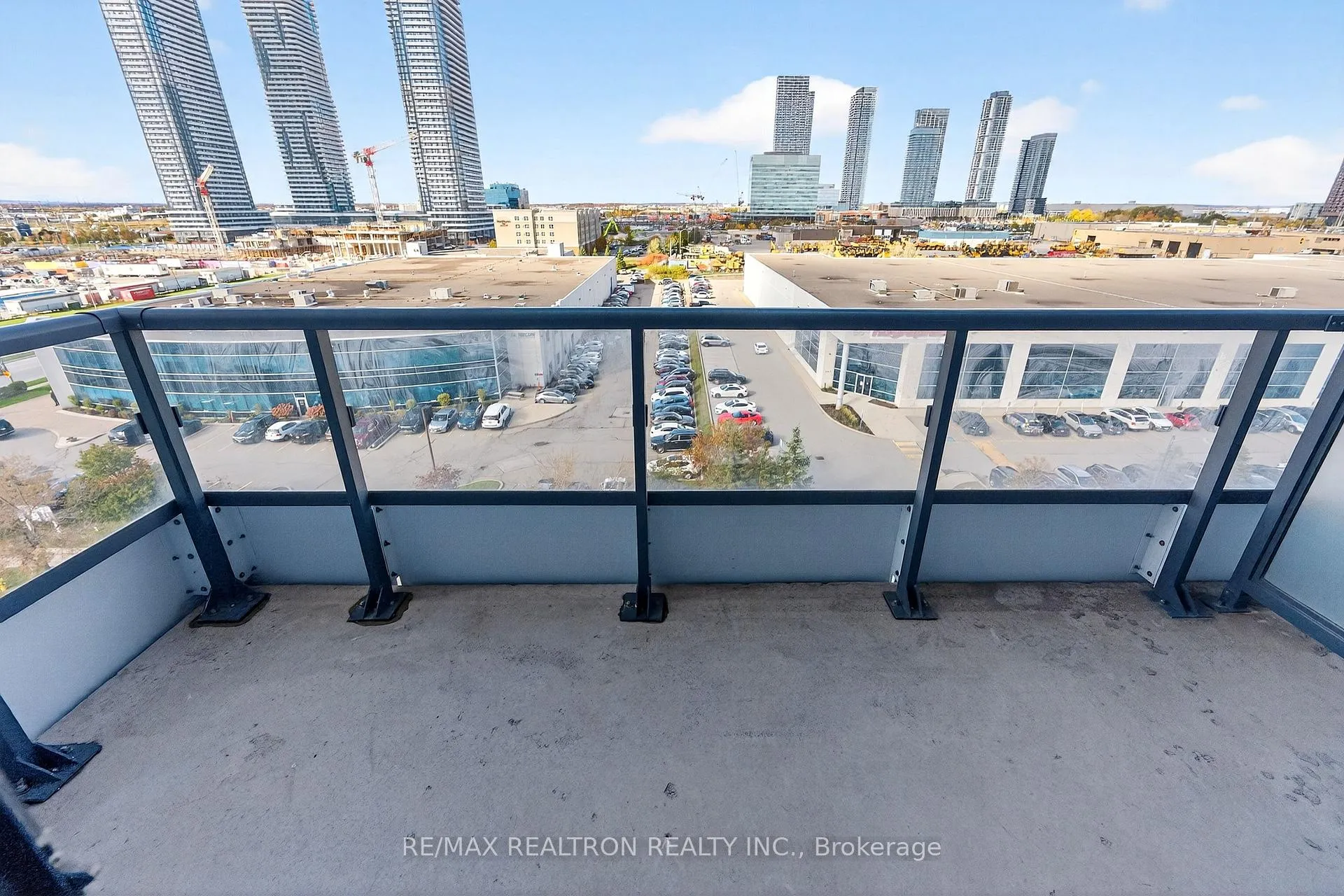 Photo 22 of Unit 717, 10 Honeycrisp Crescent, Vaughan, Vaughan Corporate Centre — HOMEH