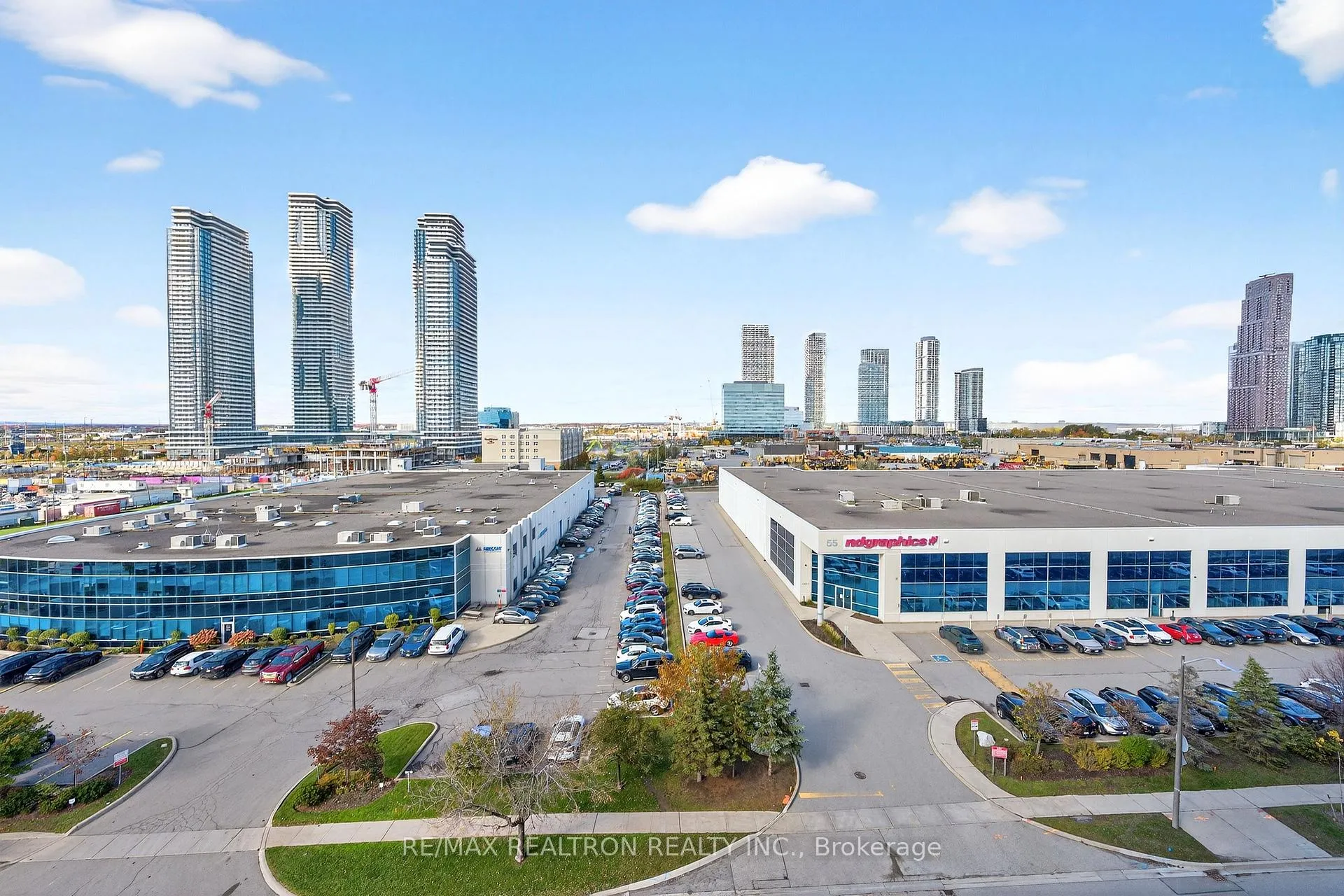 Photo 25 of Unit 717, 10 Honeycrisp Crescent, Vaughan, Vaughan Corporate Centre — HOMEH