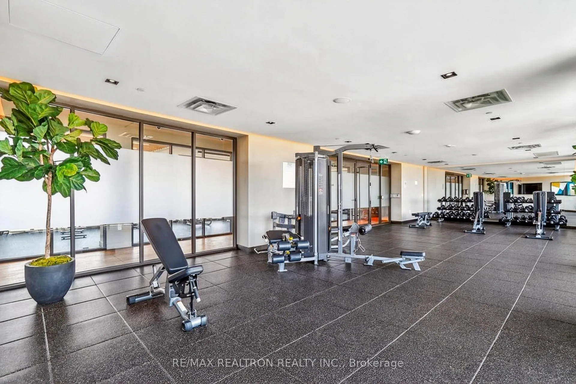 Photo 27 of Unit 717, 10 Honeycrisp Crescent, Vaughan, Vaughan Corporate Centre — HOMEH