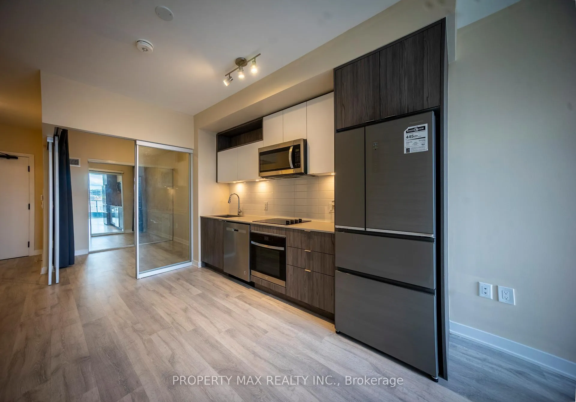Photo 17 of Unit 403, 70 Princess Street, Toronto, Waterfront Communities — HOMEH