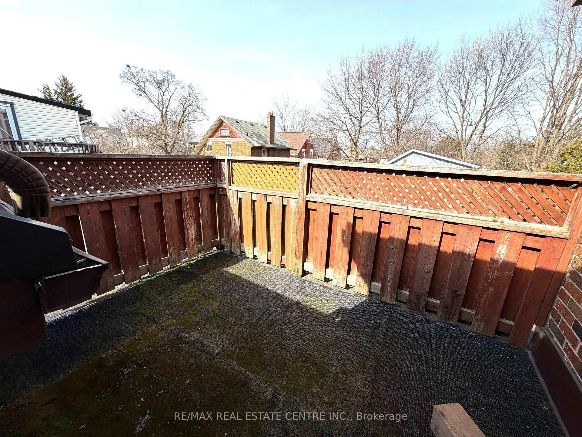 Photo 16 of 218 Weber Street E, Kitchener — HOMEH