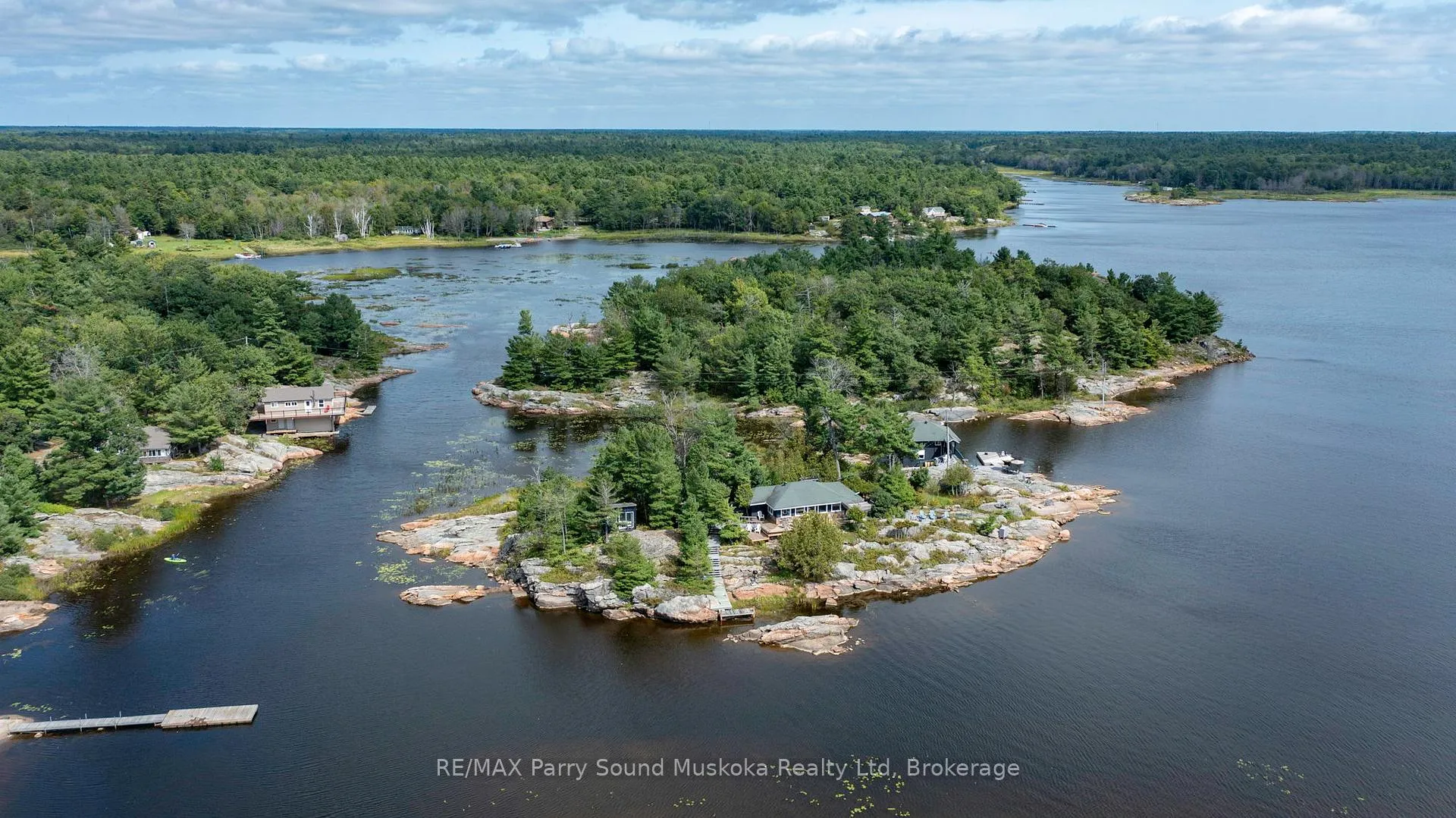 Photo 4 of 1 Island 271c, Carling — HOMEH
