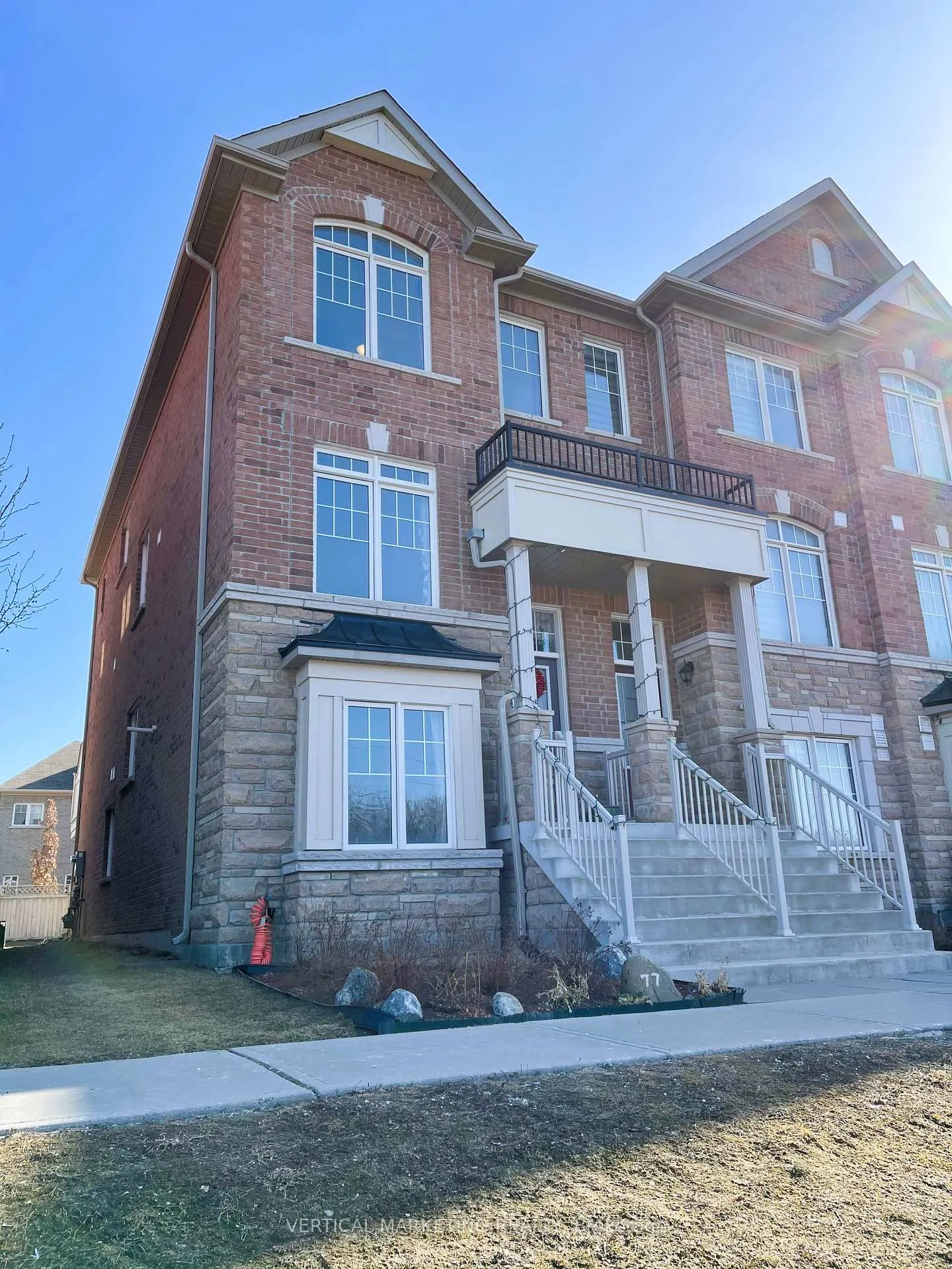 Photo 1 of 77 Dundas Way, Markham, Greensborough — HOMEH
