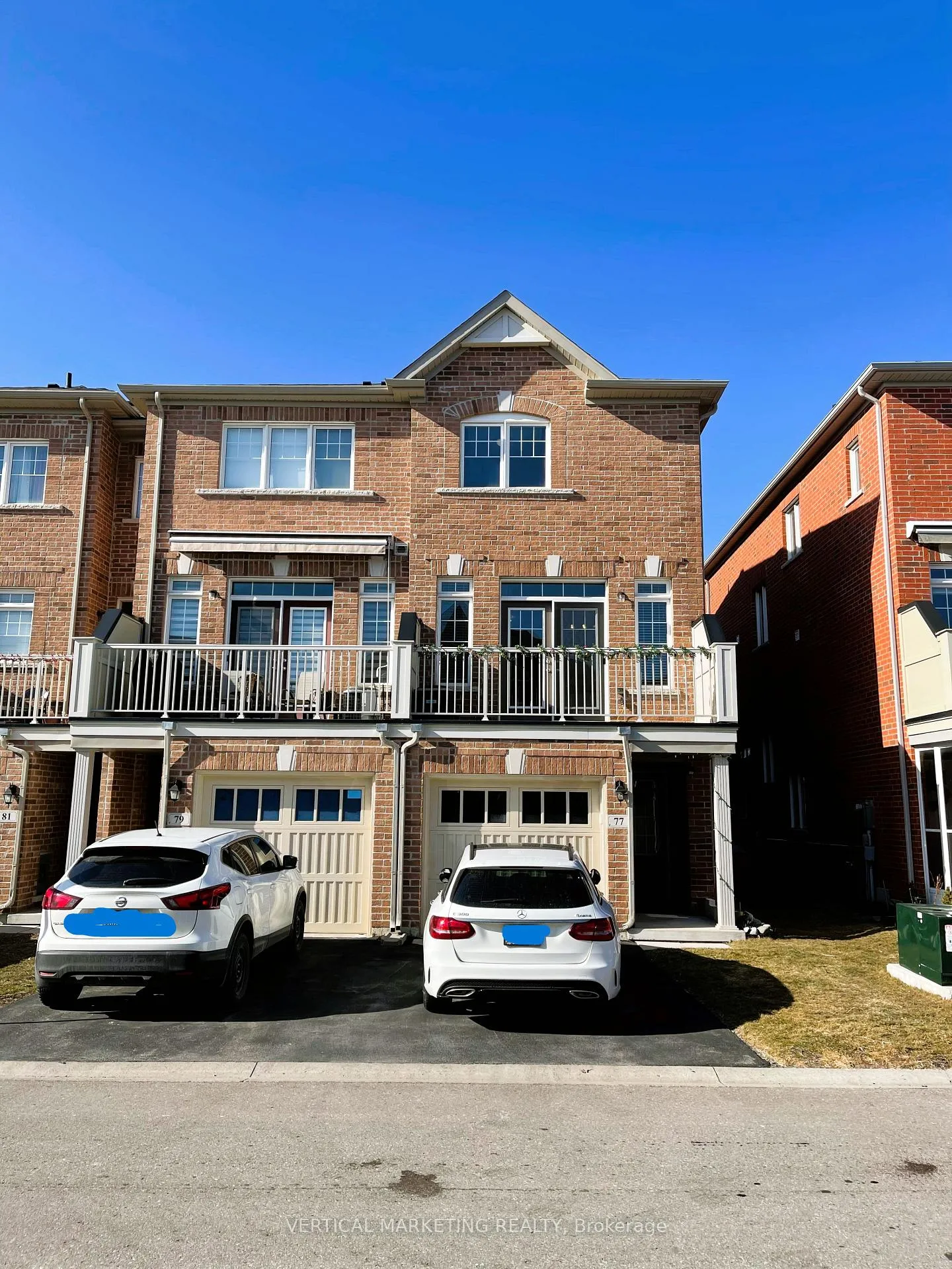 Photo 3 of 77 Dundas Way, Markham, Greensborough — HOMEH