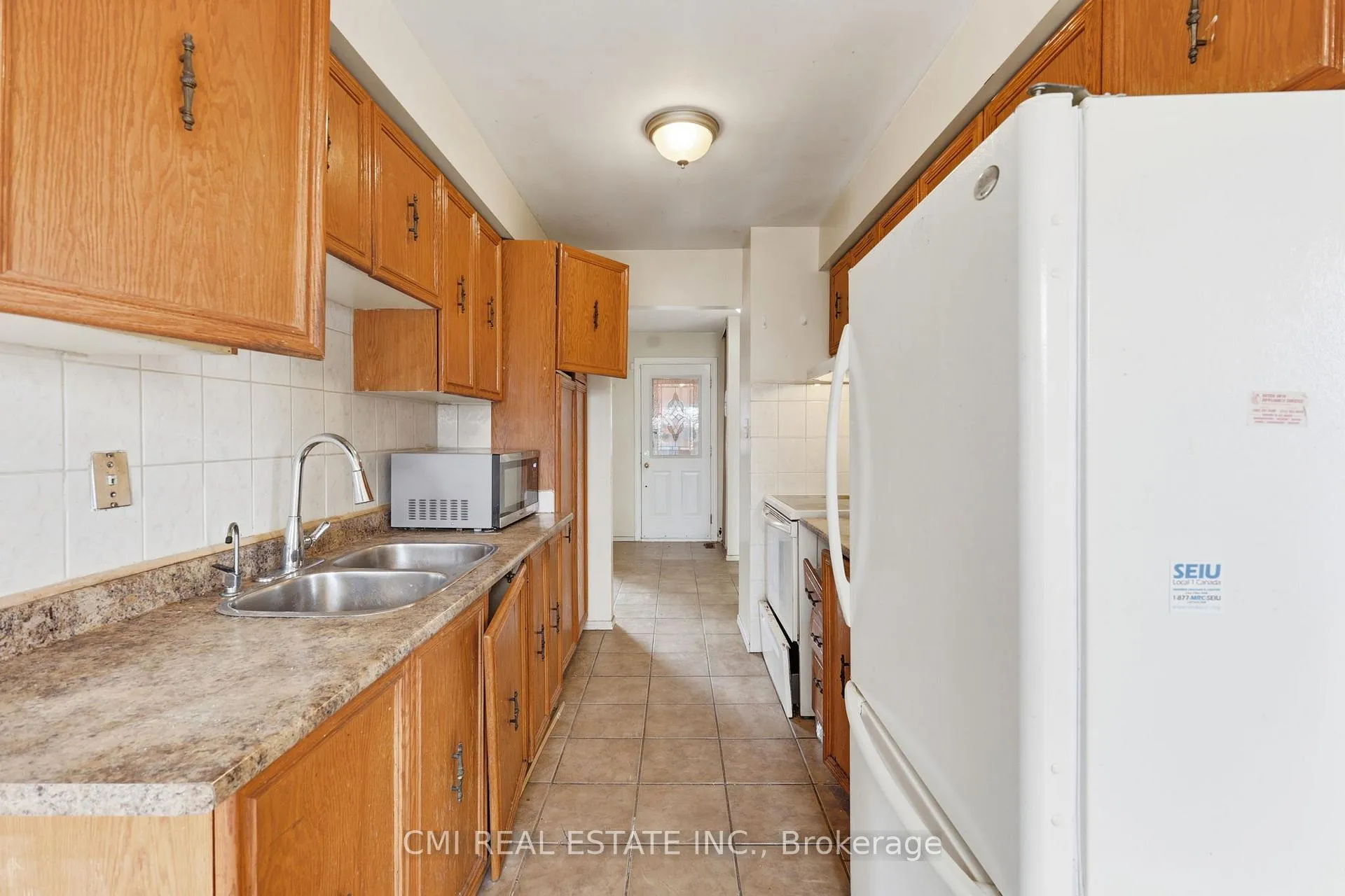 Photo 9 of 2275 Chapman Court, Pickering, Brock Ridge — HOMEH