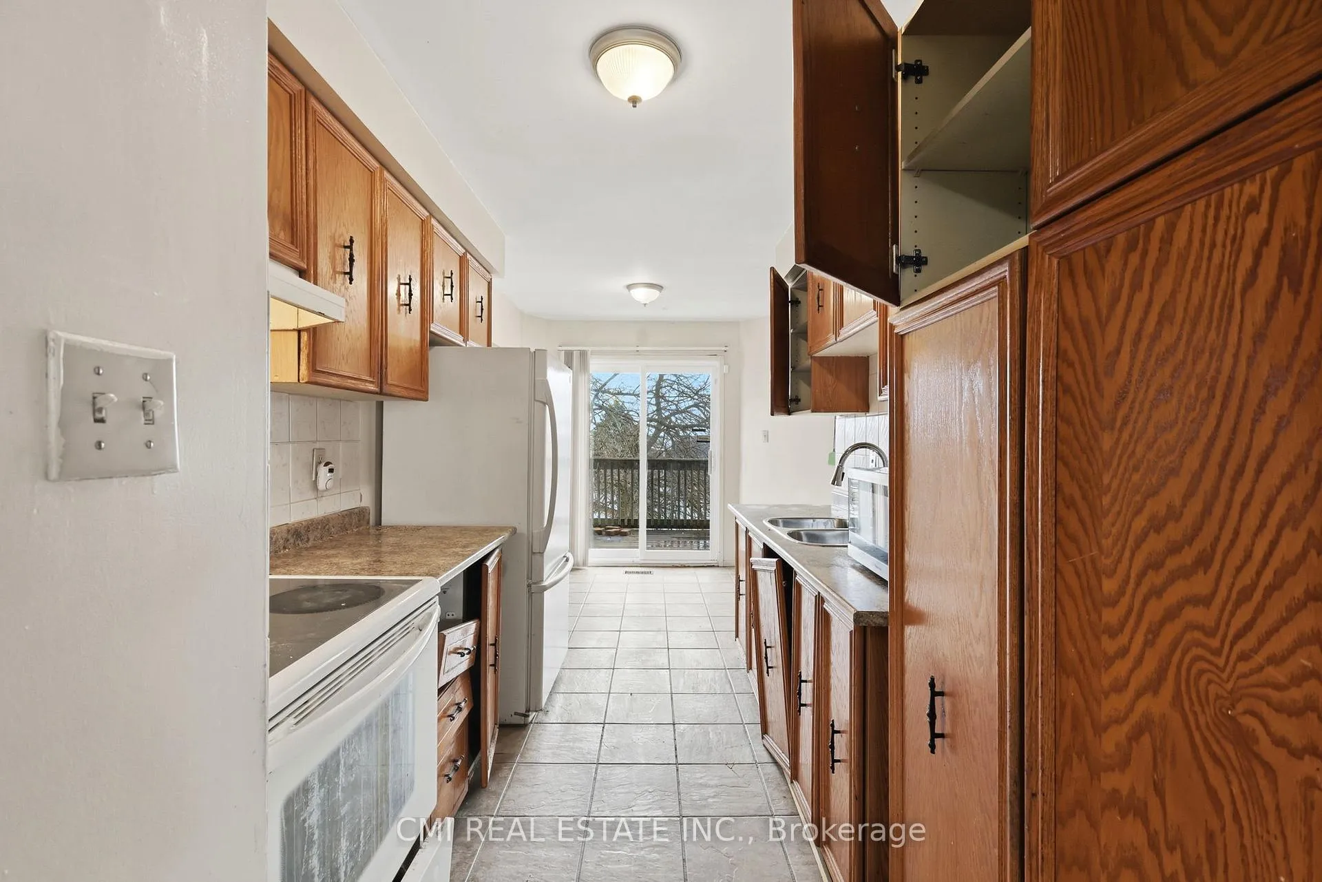 Photo 11 of 2275 Chapman Court, Pickering, Brock Ridge — HOMEH