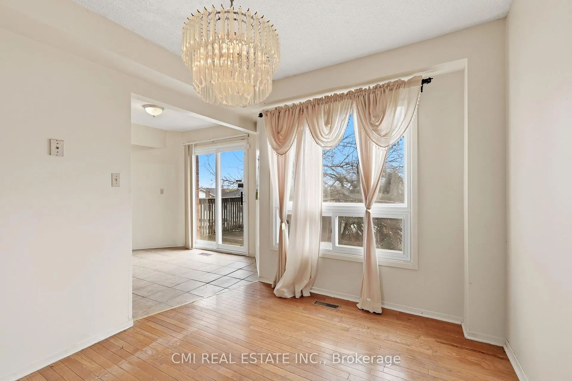 Photo 12 of 2275 Chapman Court, Pickering, Brock Ridge — HOMEH